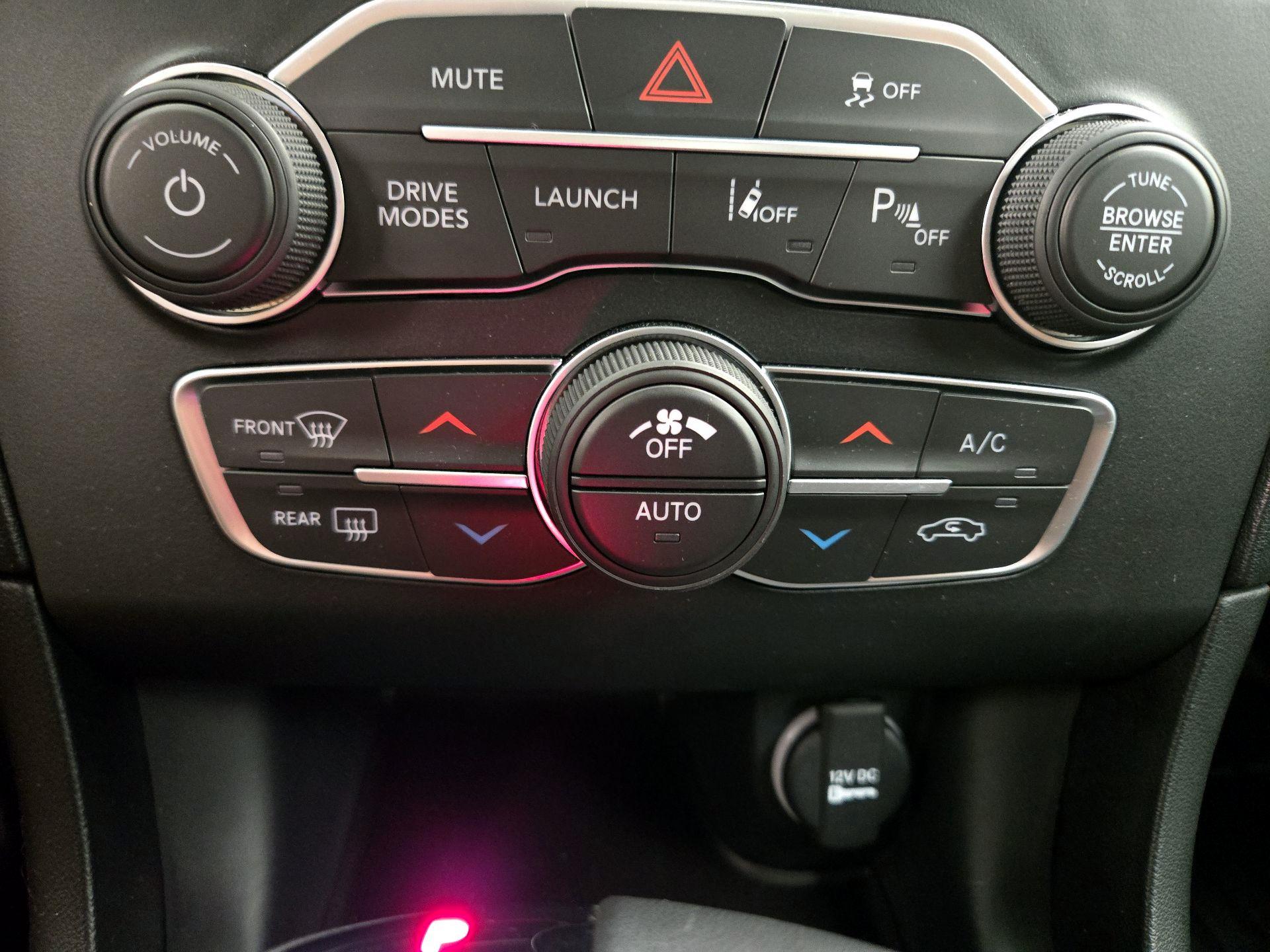 Thumbnail: 2023 Dodge Charger - 17