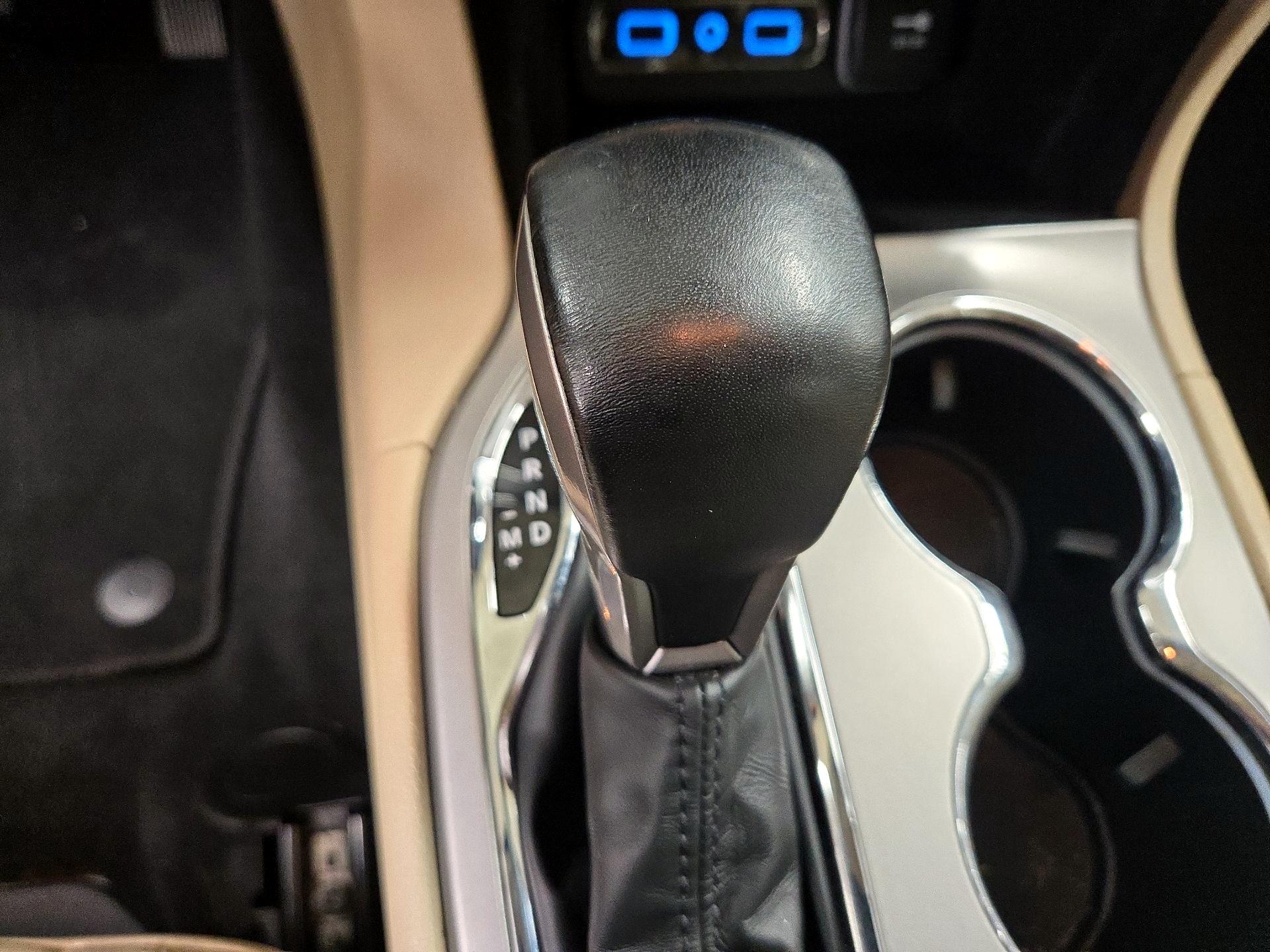 Thumbnail: 2021 Jeep Grand Cherokee - 18