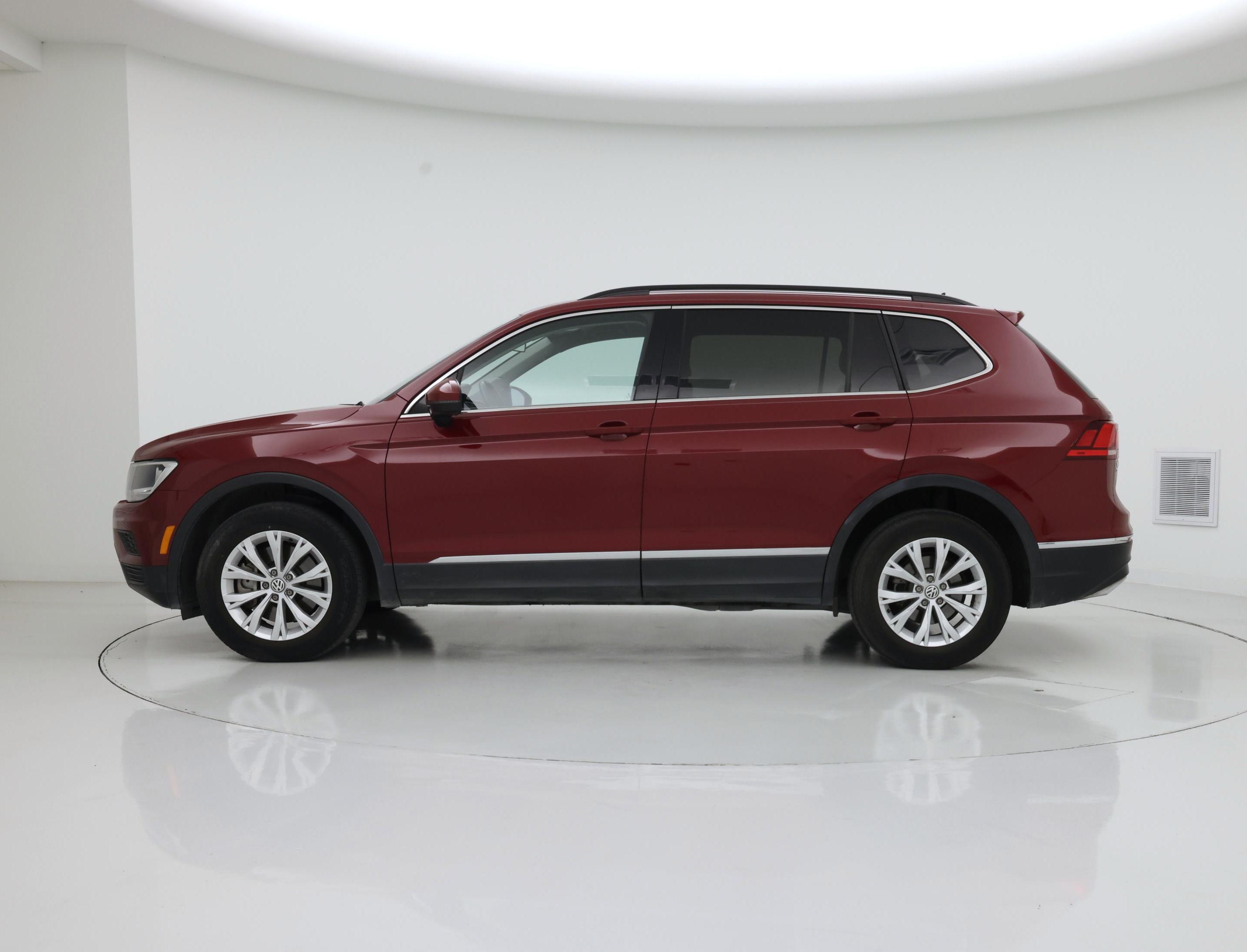 Thumbnail: 2018 Volkswagen Tiguan - 3