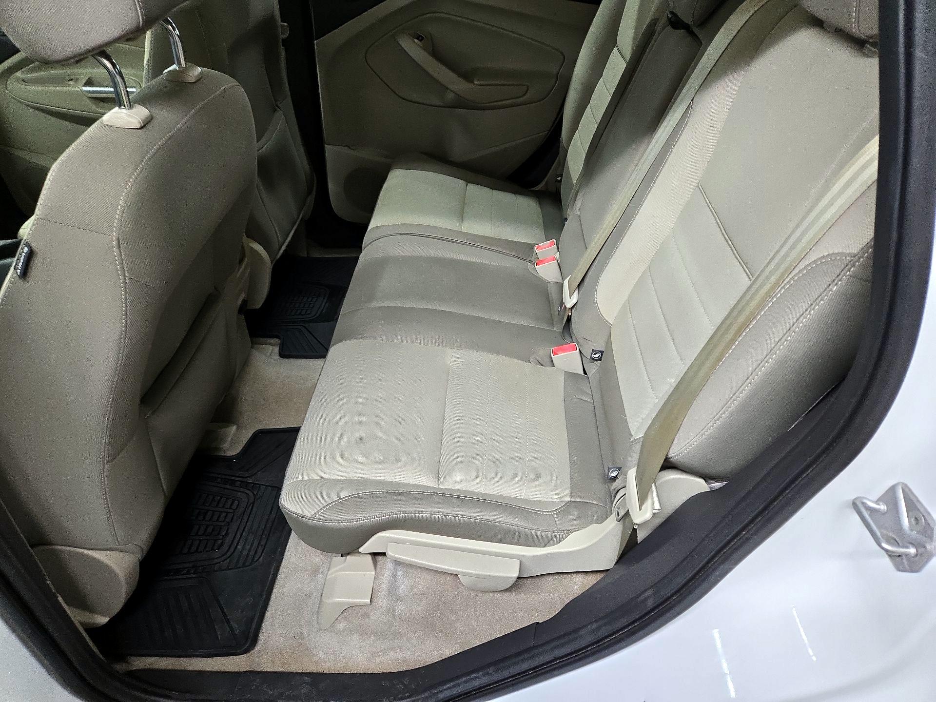 Thumbnail: 2014 Ford Escape - 16