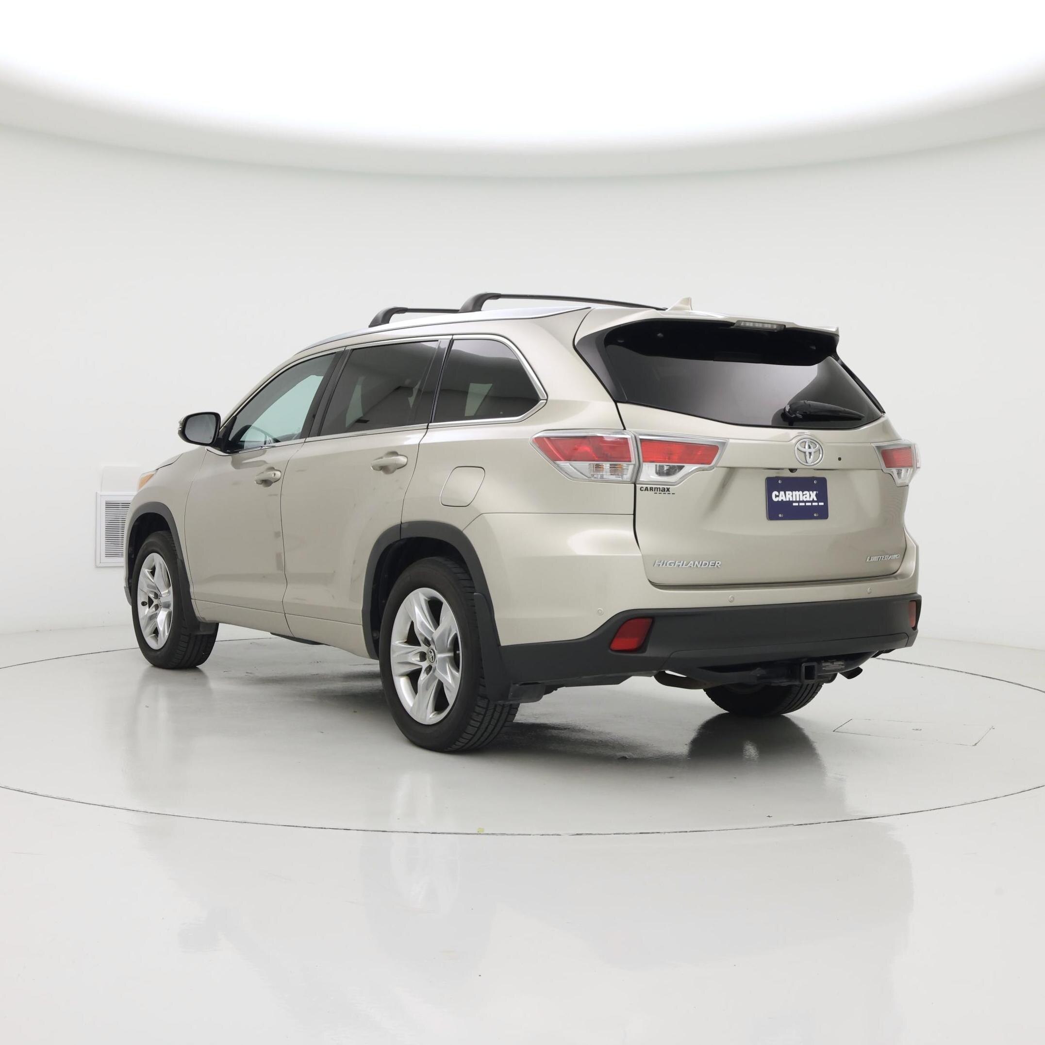 Thumbnail: 2016 Toyota Highlander - 2
