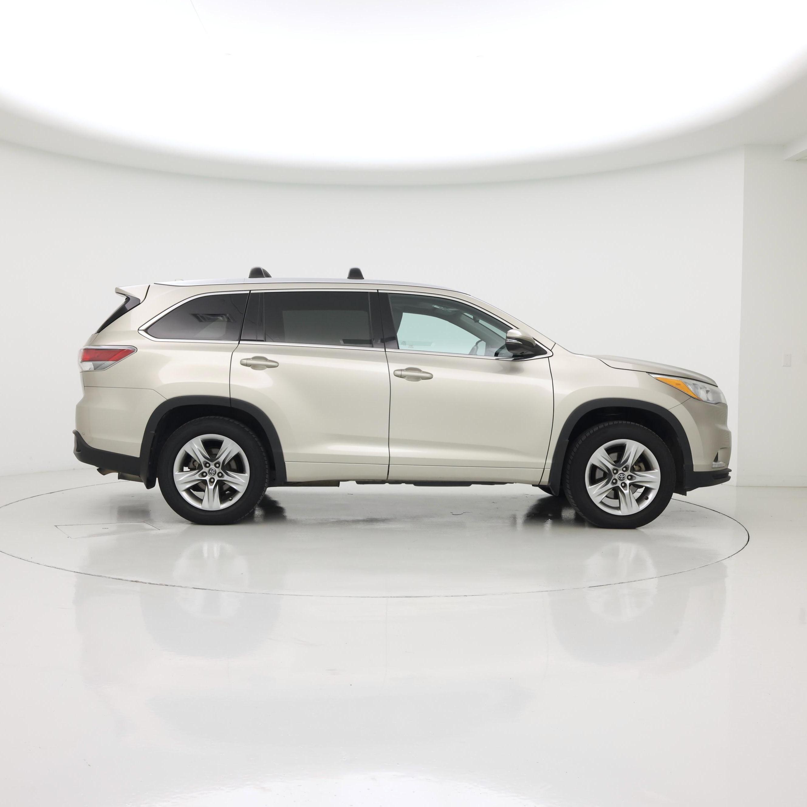 Thumbnail: 2016 Toyota Highlander - 7