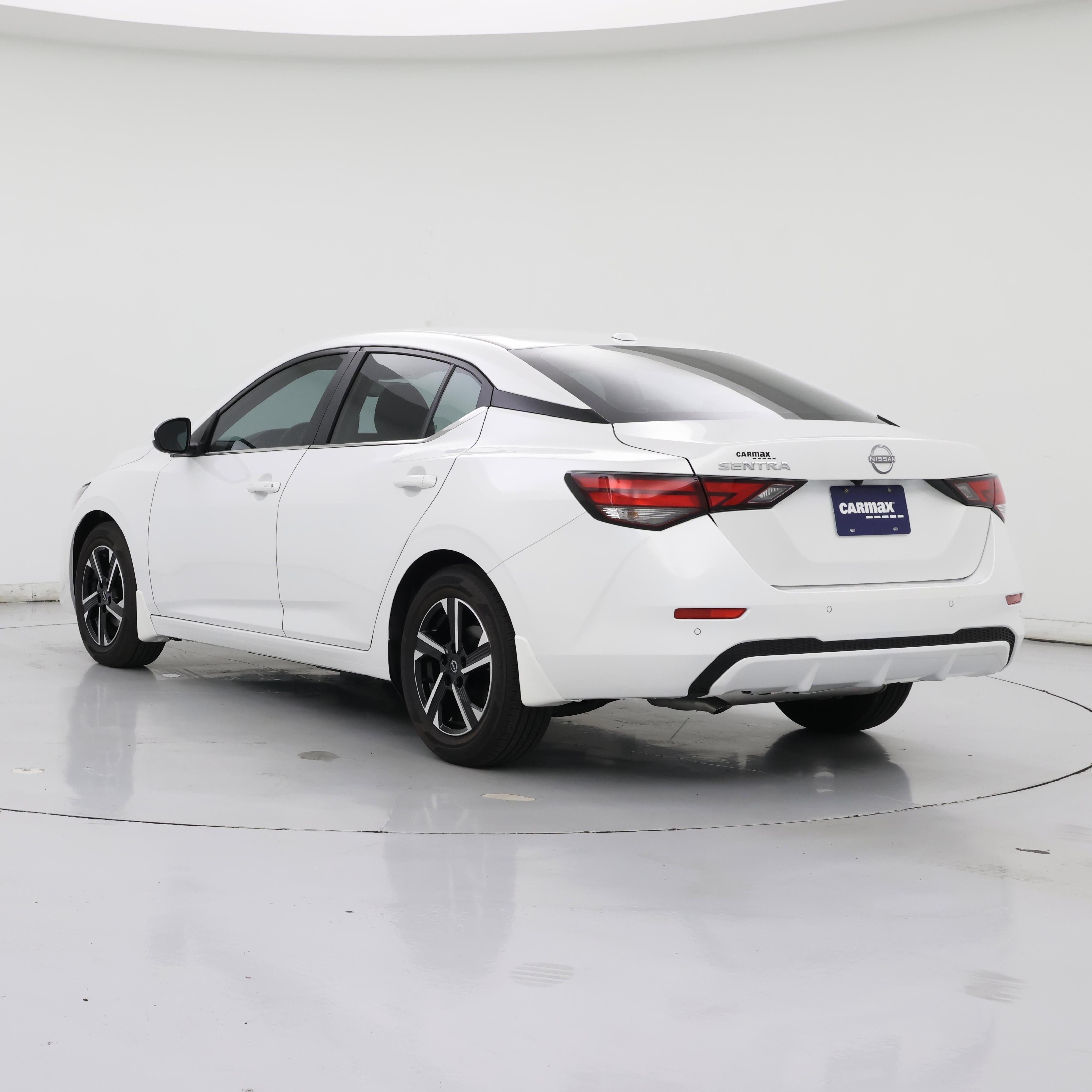 Thumbnail: 2025 Nissan Sentra - 2