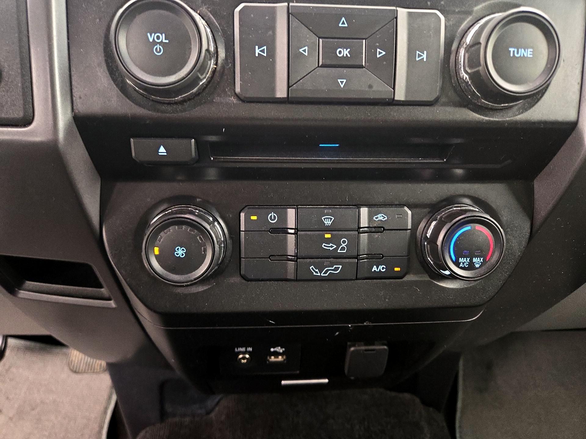 Thumbnail: 2015 Ford F-150 - 15