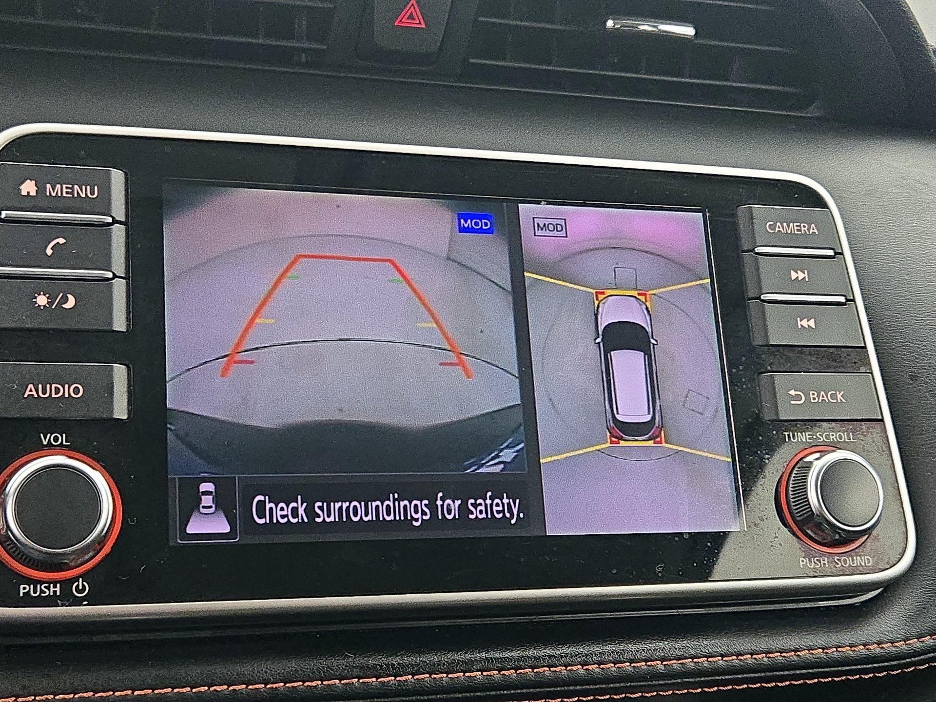 Thumbnail: 2018 Nissan Kicks - 14