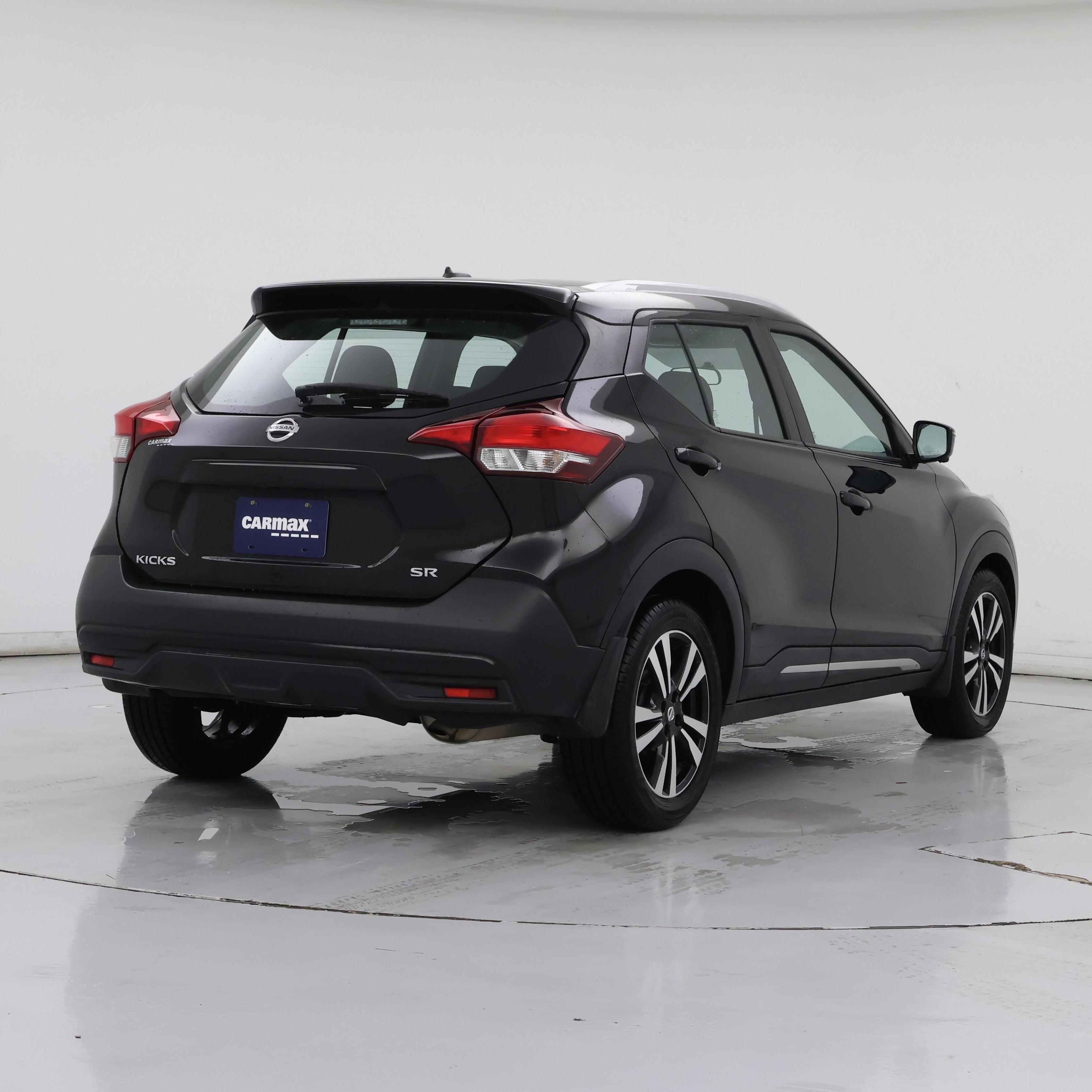 Thumbnail: 2018 Nissan Kicks - 8