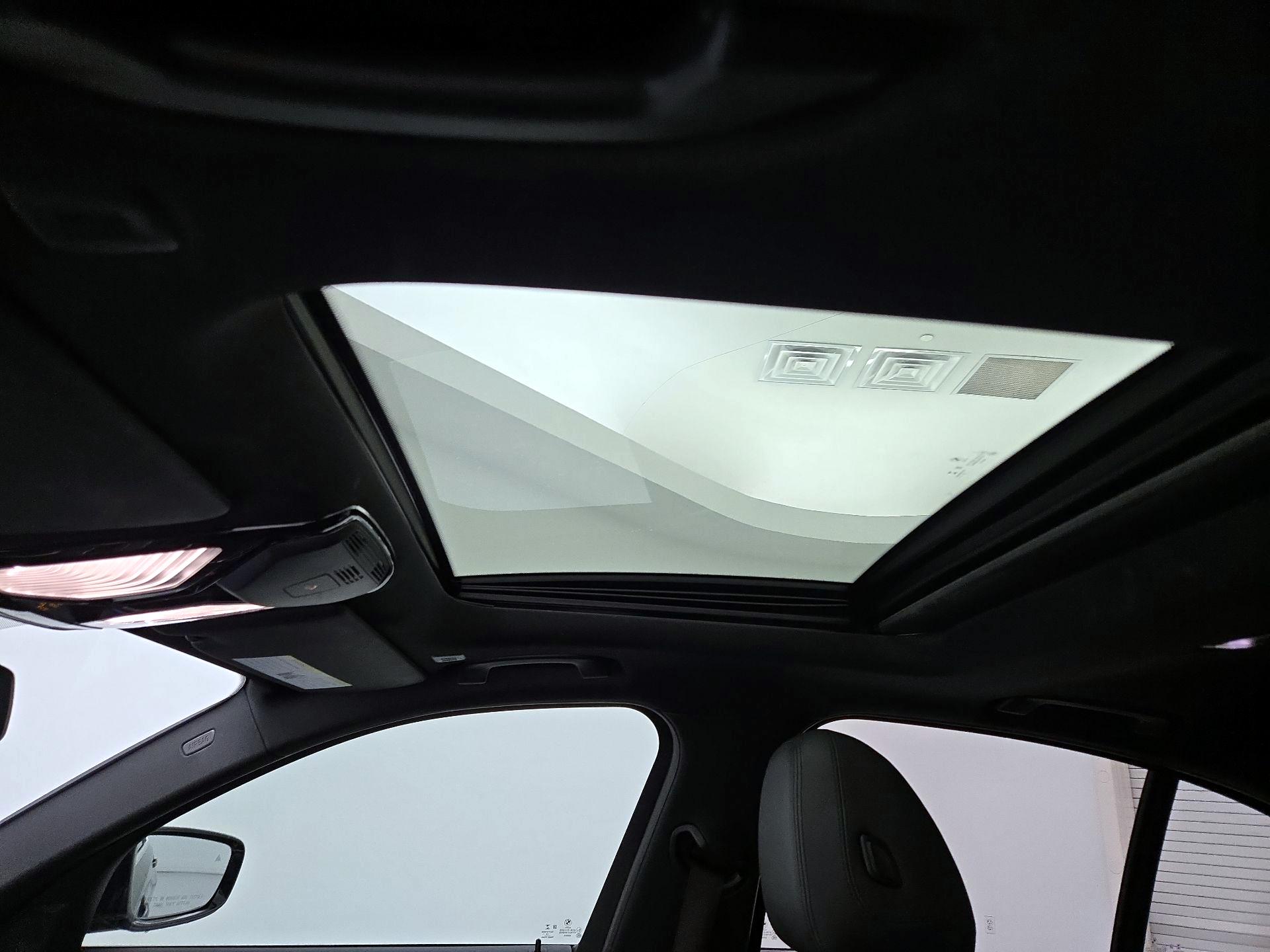 Thumbnail: 2019 BMW 3 Series - 20