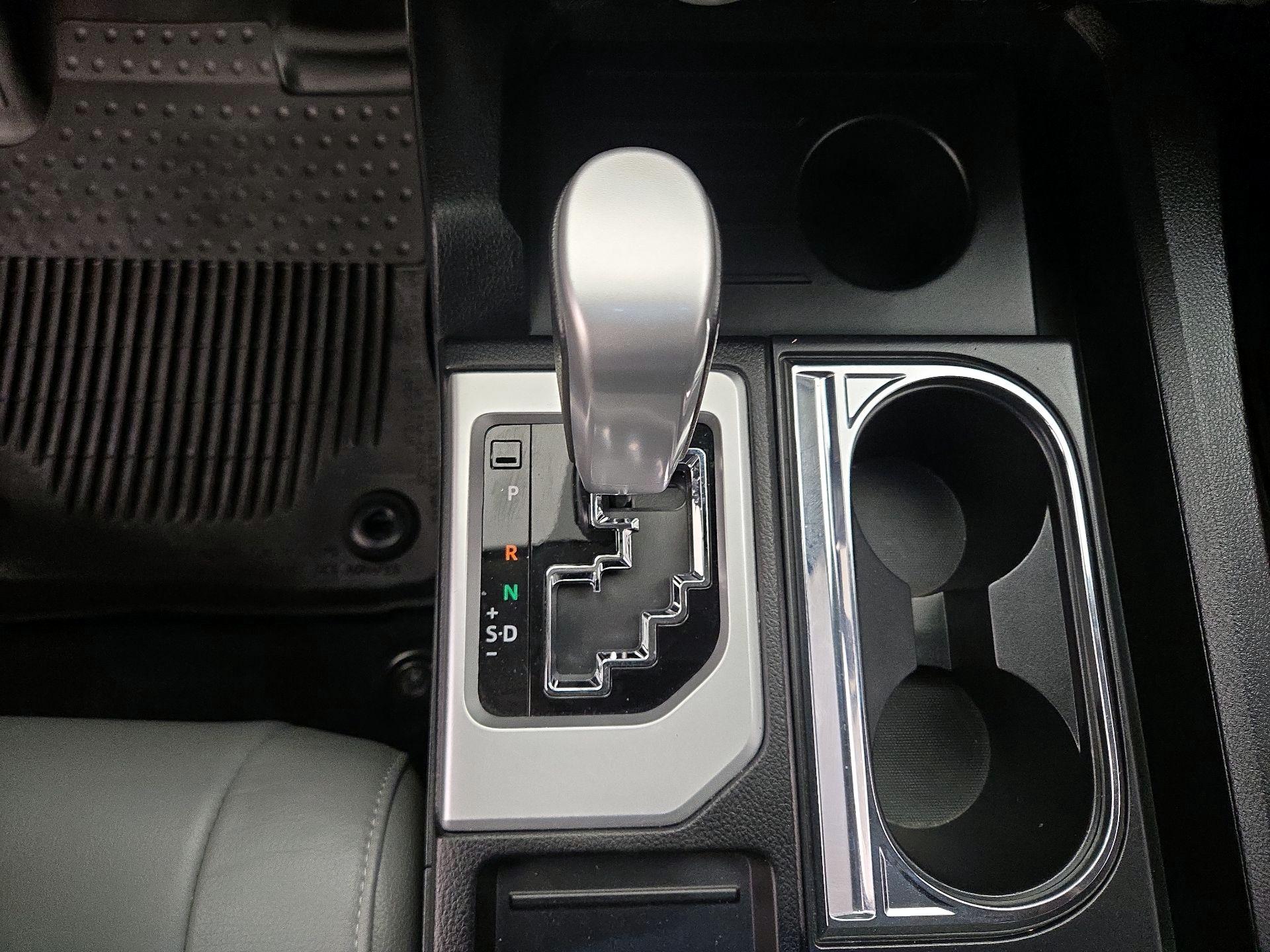 Thumbnail: 2020 Toyota Tundra - 17