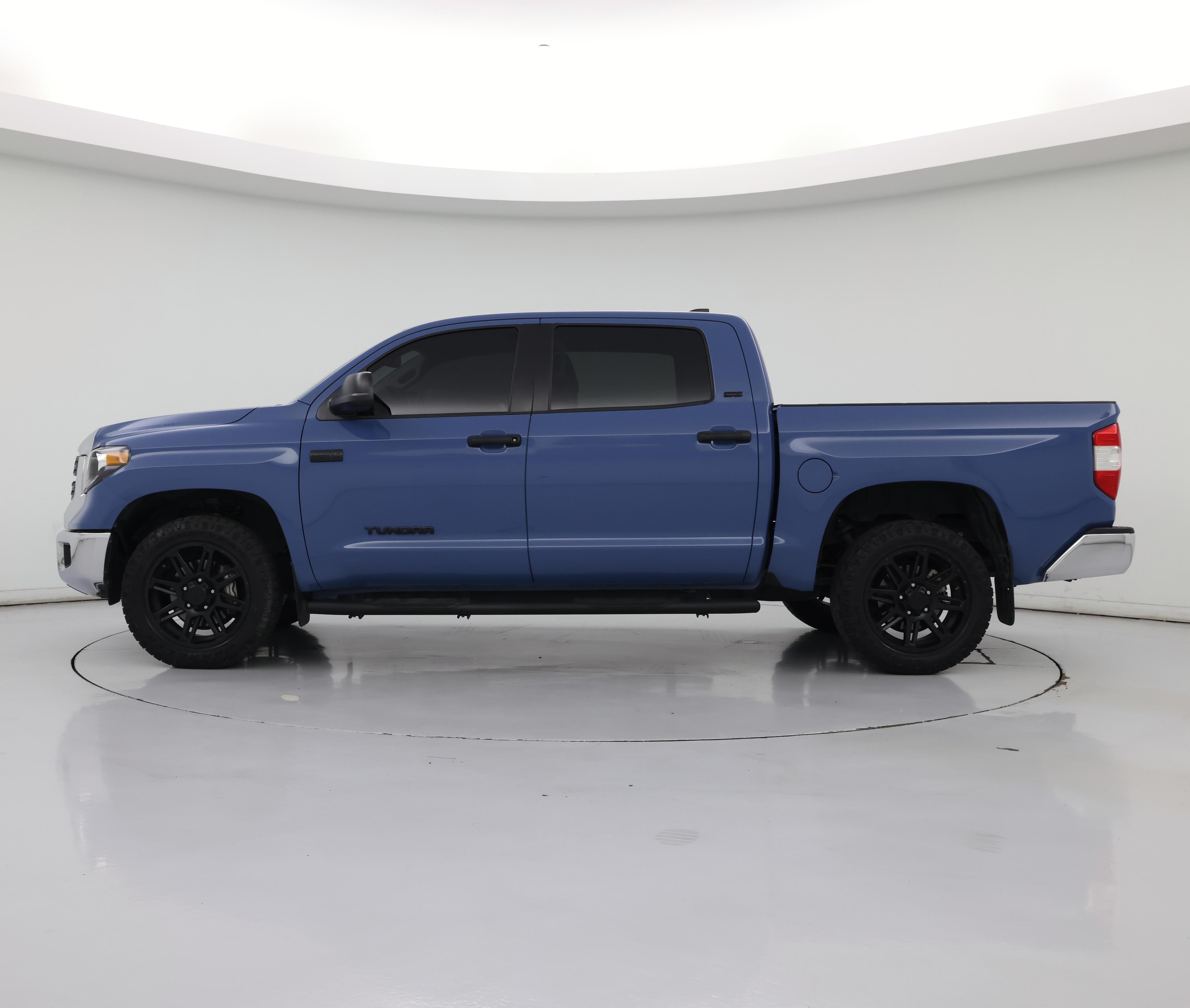 Thumbnail: 2020 Toyota Tundra - 3