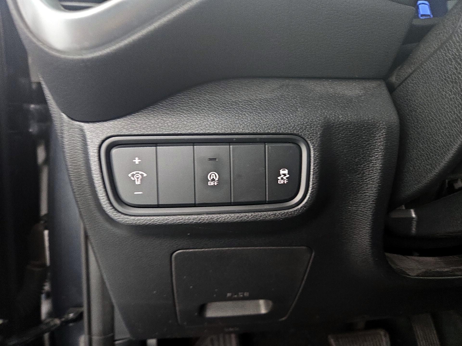 Thumbnail: 2020 Kia Soul - 13