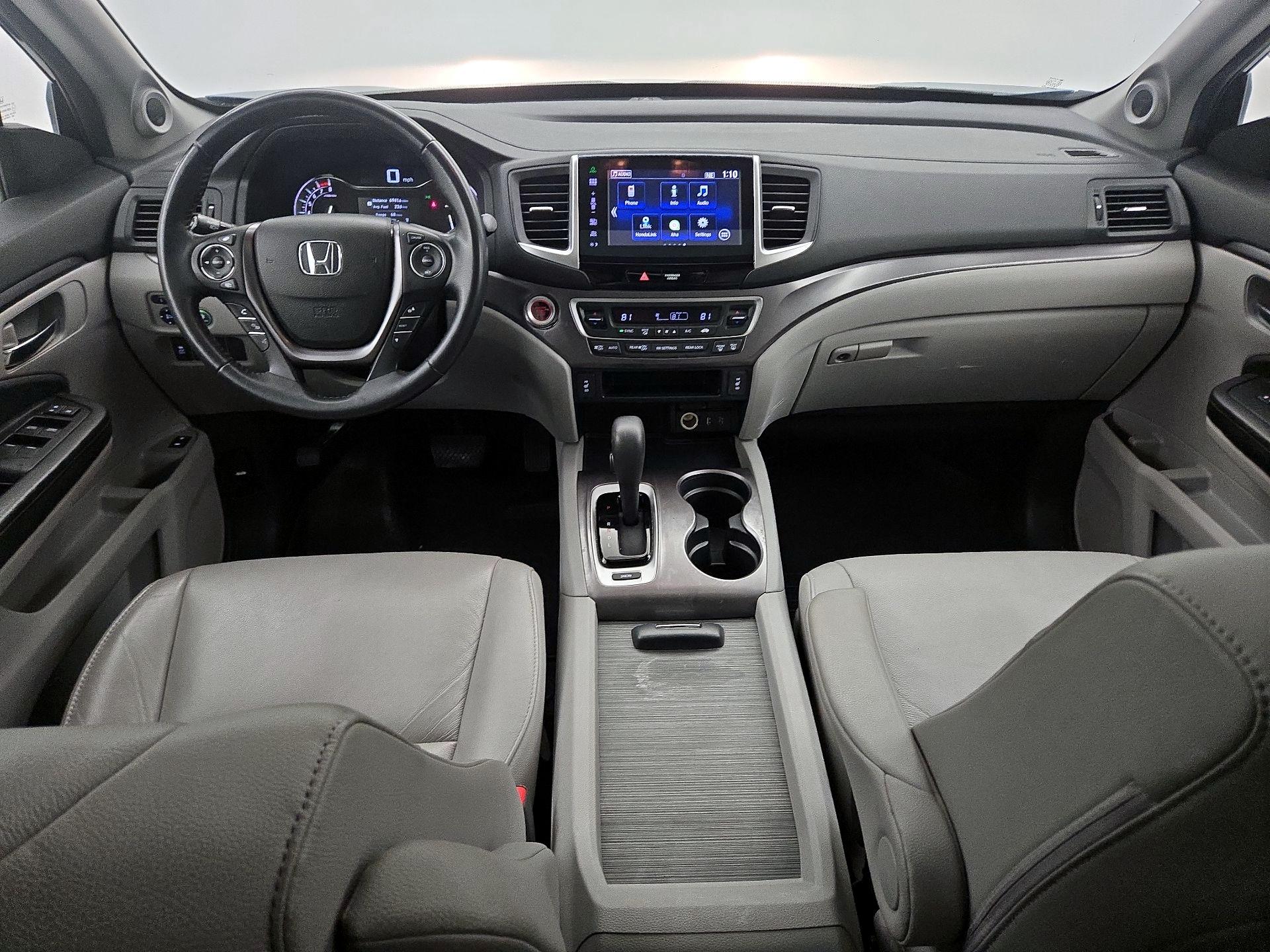 Thumbnail: 2016 Honda Pilot - 9