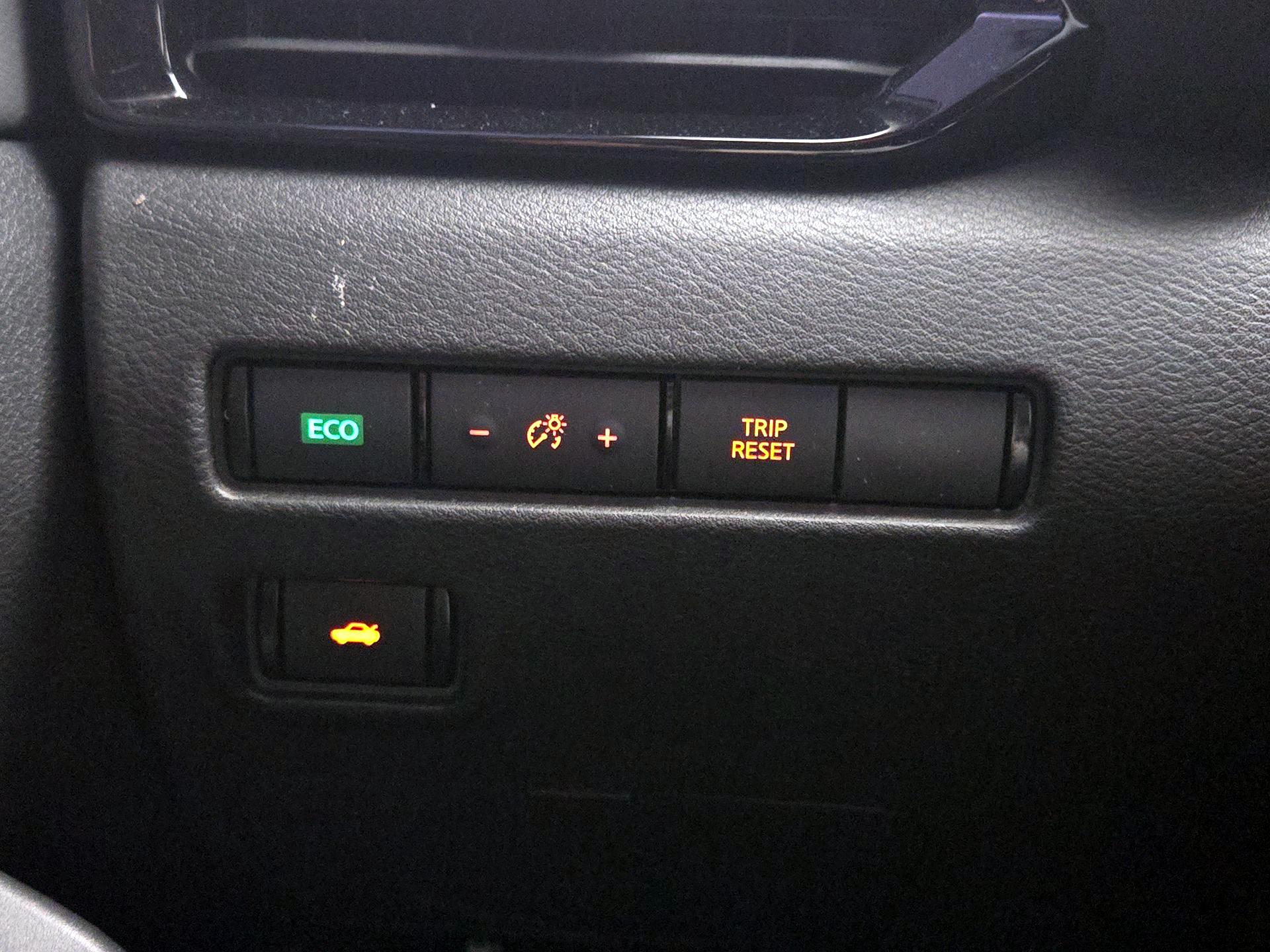 Thumbnail: 2021 Nissan Sentra - 13