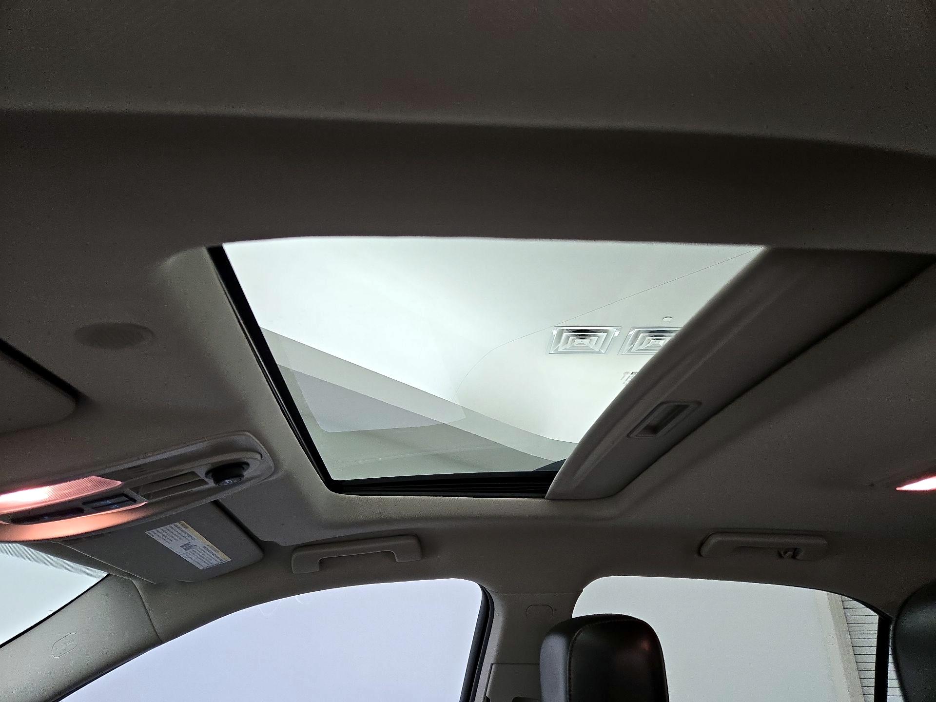 Thumbnail: 2016 Chevrolet Equinox - 20