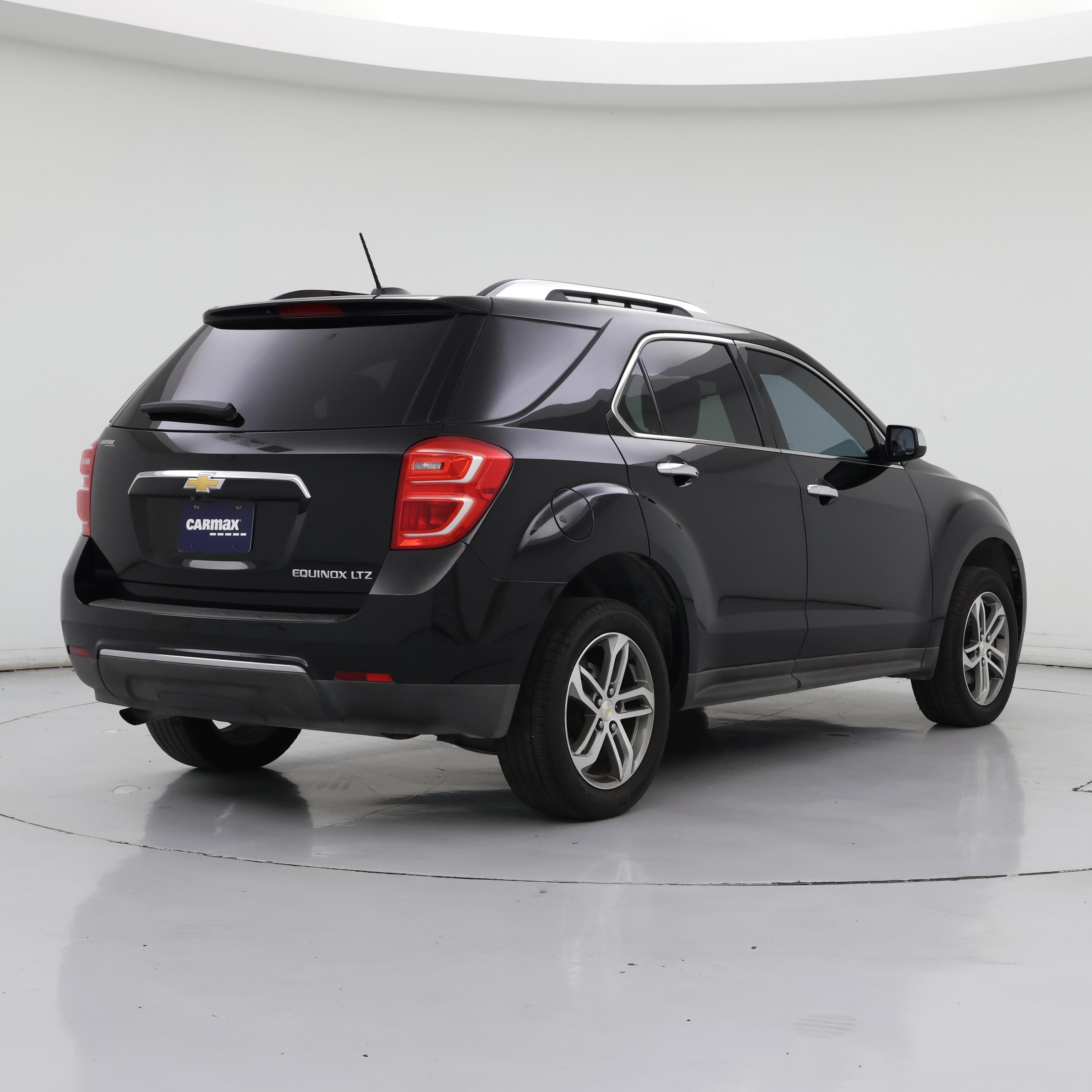 Thumbnail: 2016 Chevrolet Equinox - 8