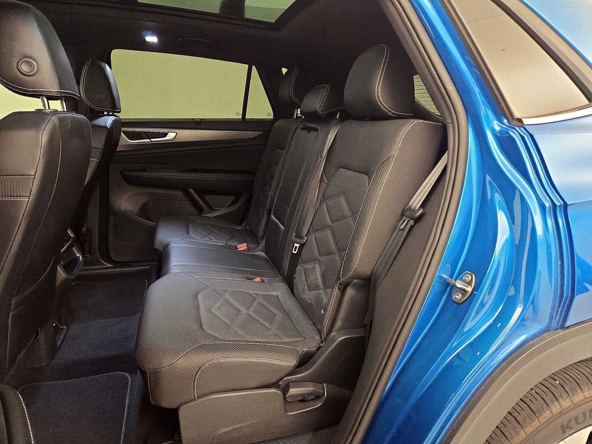 Thumbnail: 2024 Volkswagen Atlas - 20