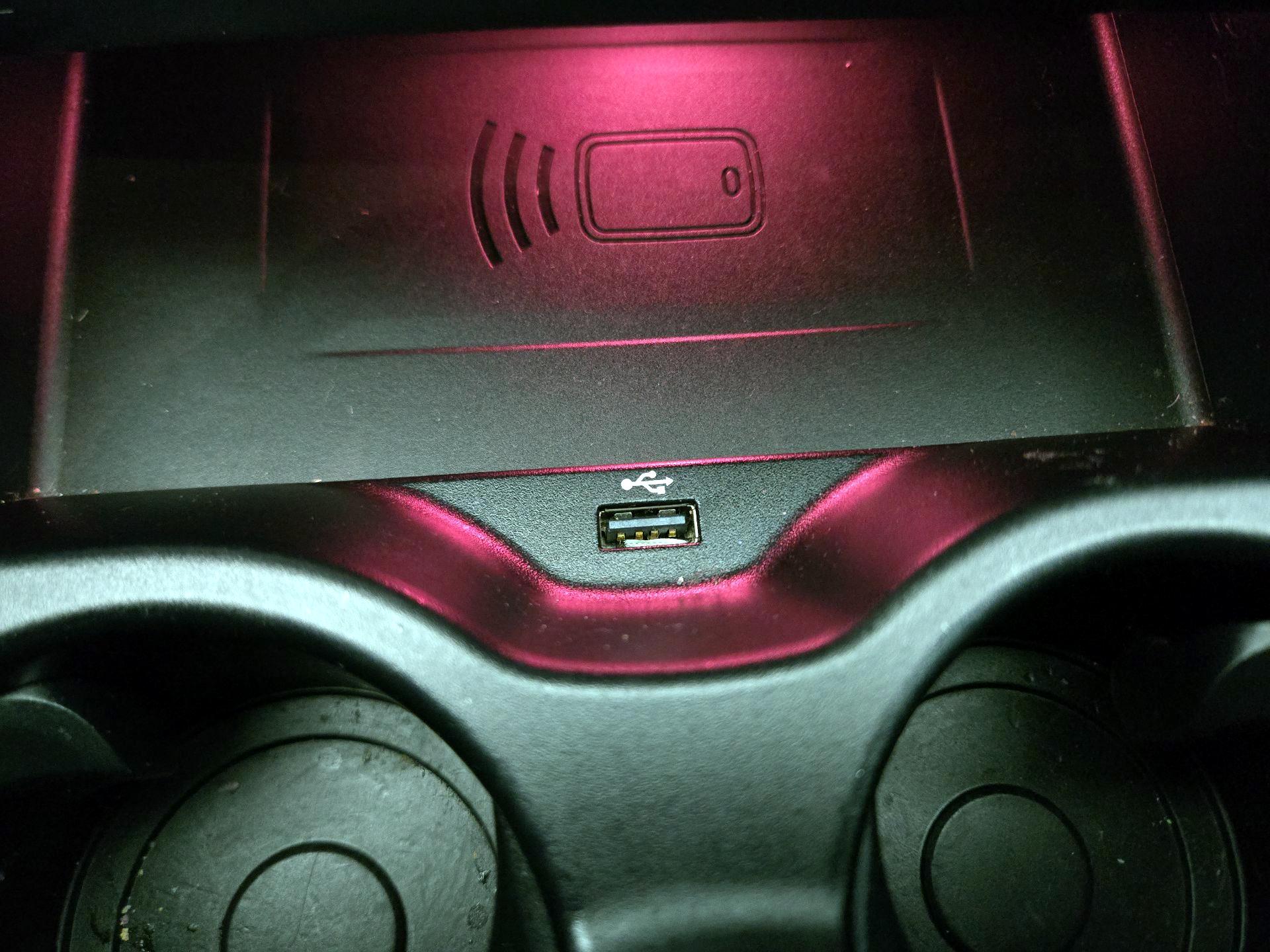 Thumbnail: 2023 BMW 5 Series - 19