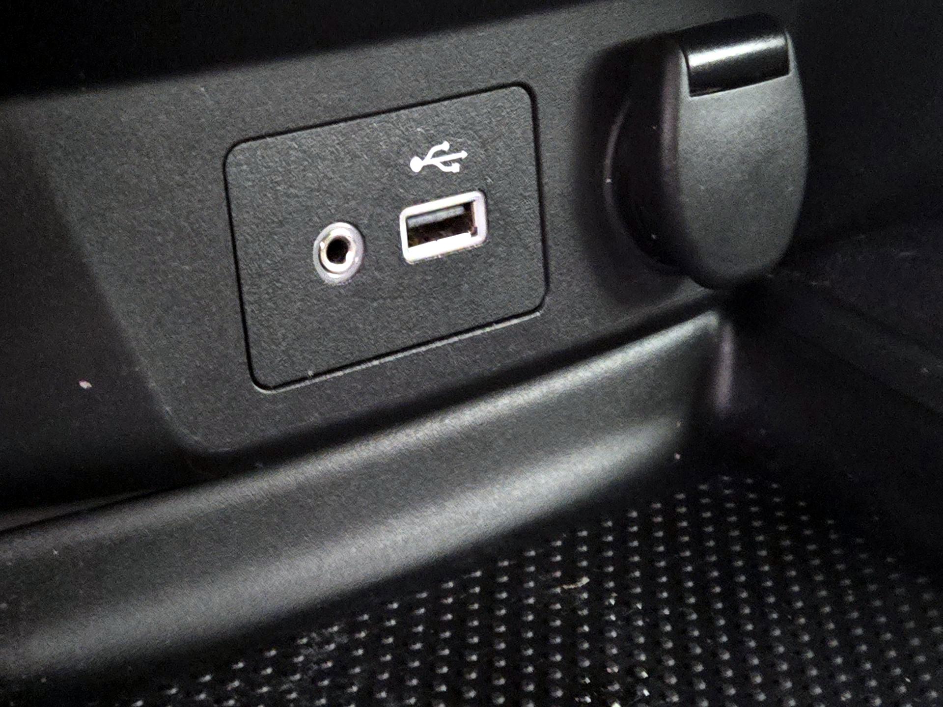 Thumbnail: 2019 Nissan Rogue - 18