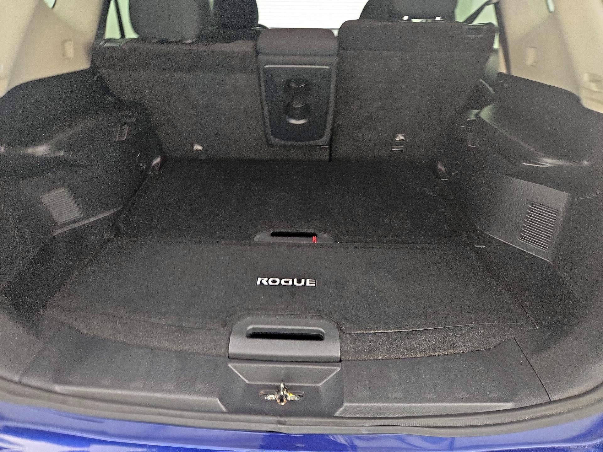 Thumbnail: 2019 Nissan Rogue - 20