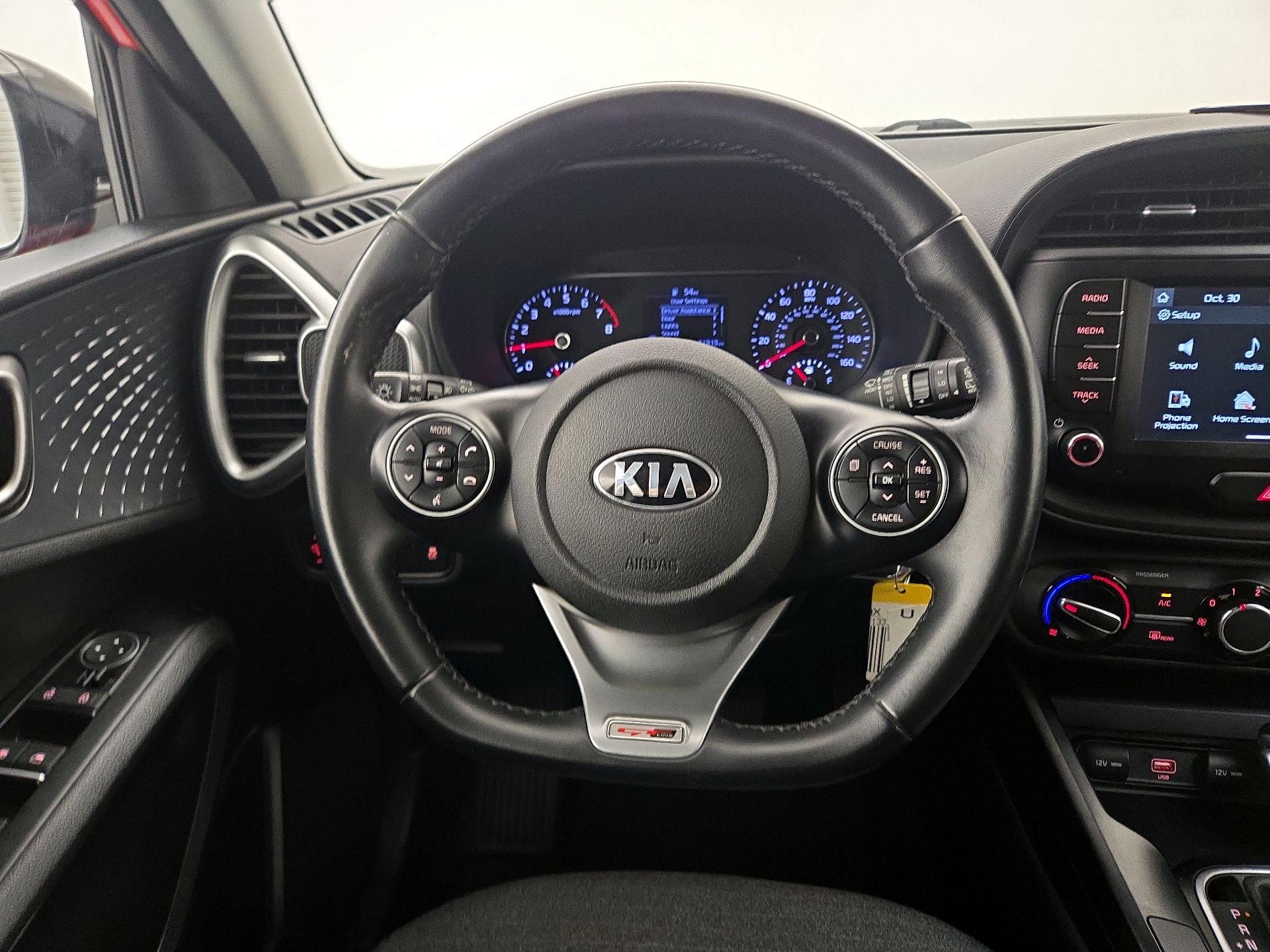 Thumbnail: 2020 Kia Soul - 10