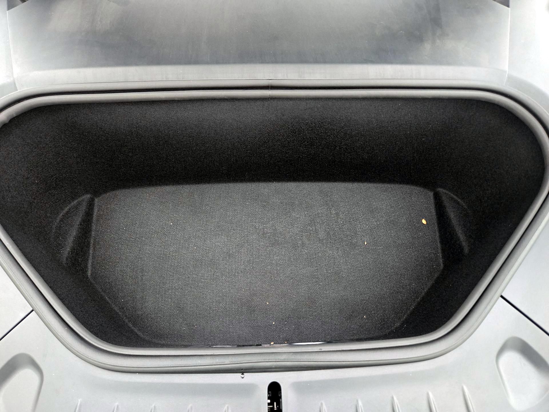 Thumbnail: 2022 Tesla Model S - 20