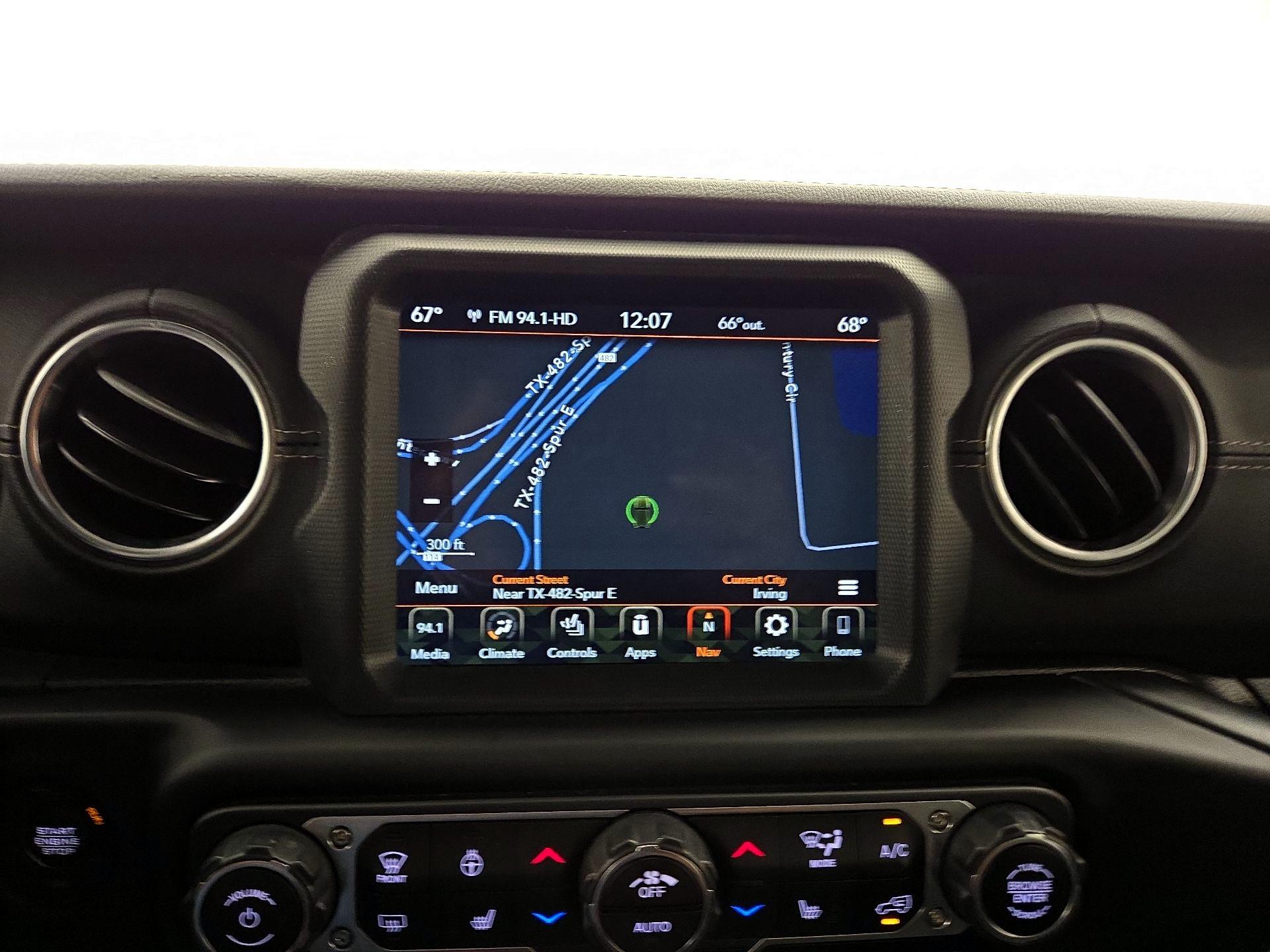 Thumbnail: 2020 Jeep Wrangler - 14