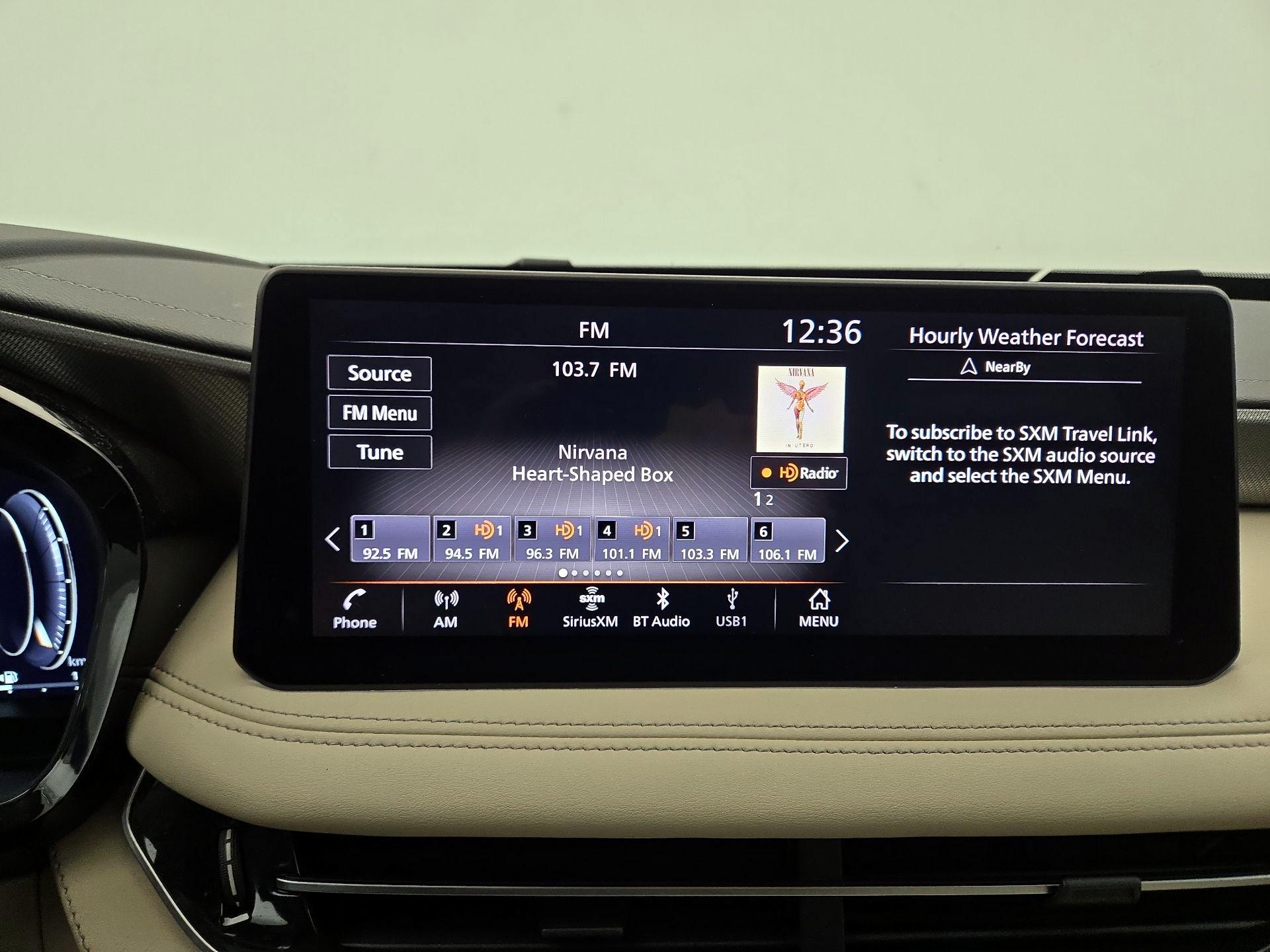 Thumbnail: 2023 INFINITI QX60 - 16