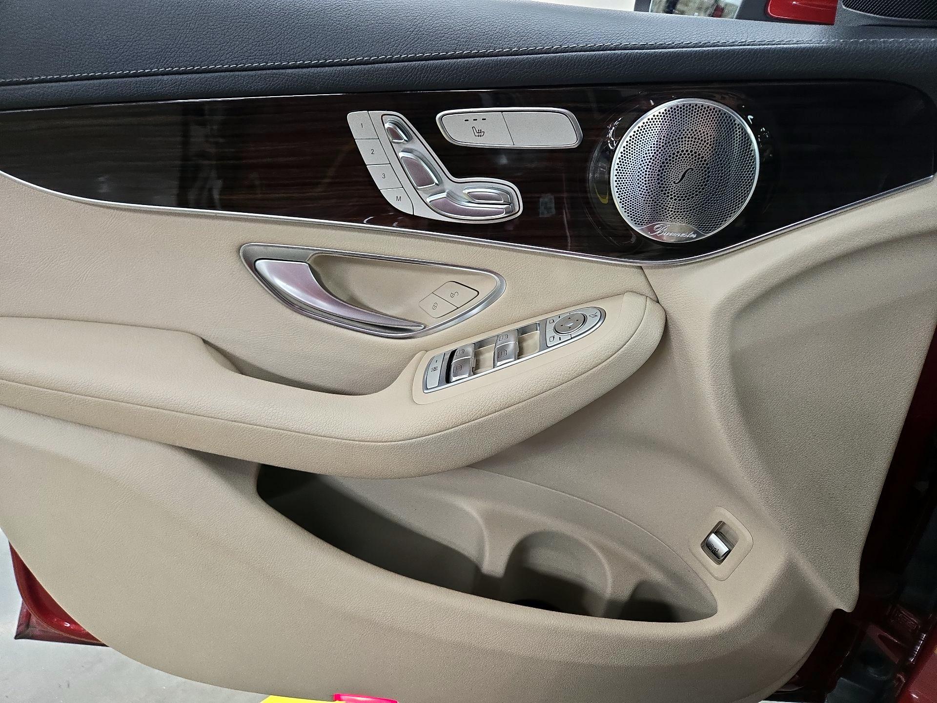 Thumbnail: 2018 Mercedes-Benz GLC - 12