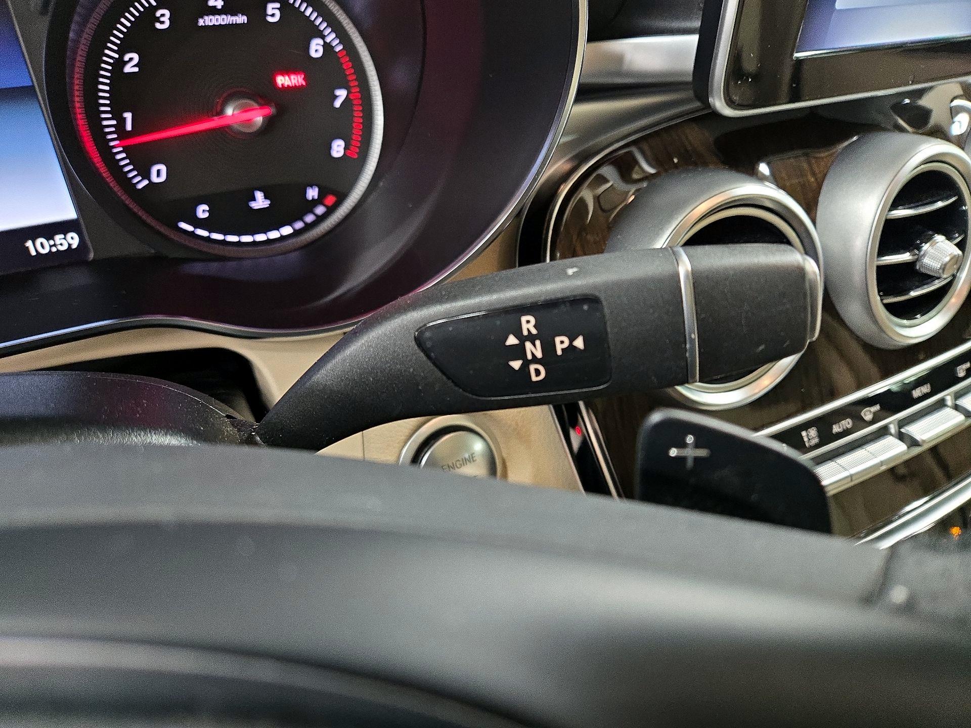 Thumbnail: 2018 Mercedes-Benz GLC - 16