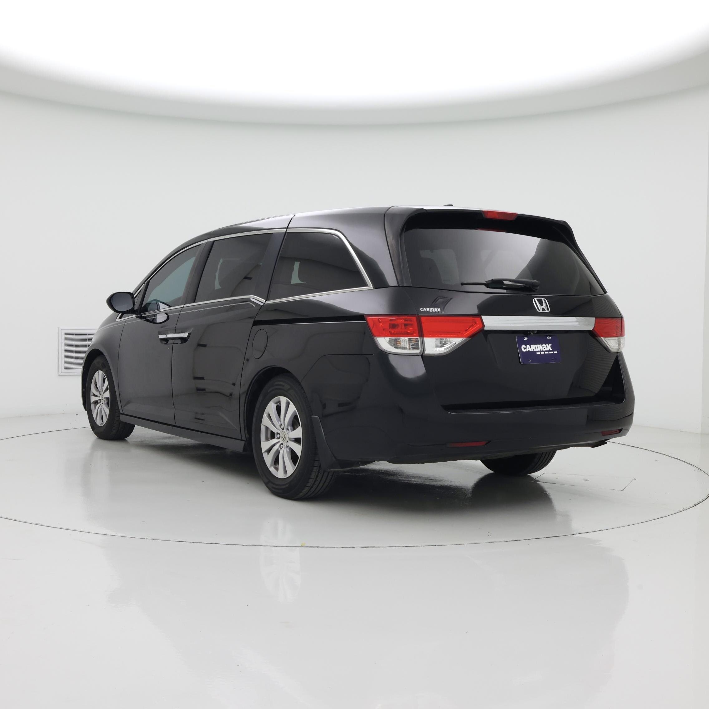 Thumbnail: 2015 Honda Odyssey - 2