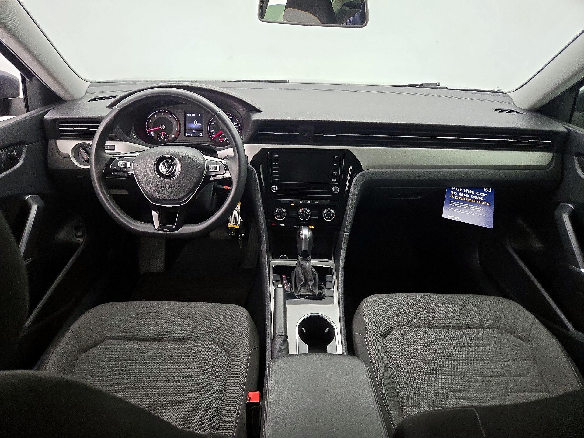 Thumbnail: 2021 Volkswagen Passat - 9