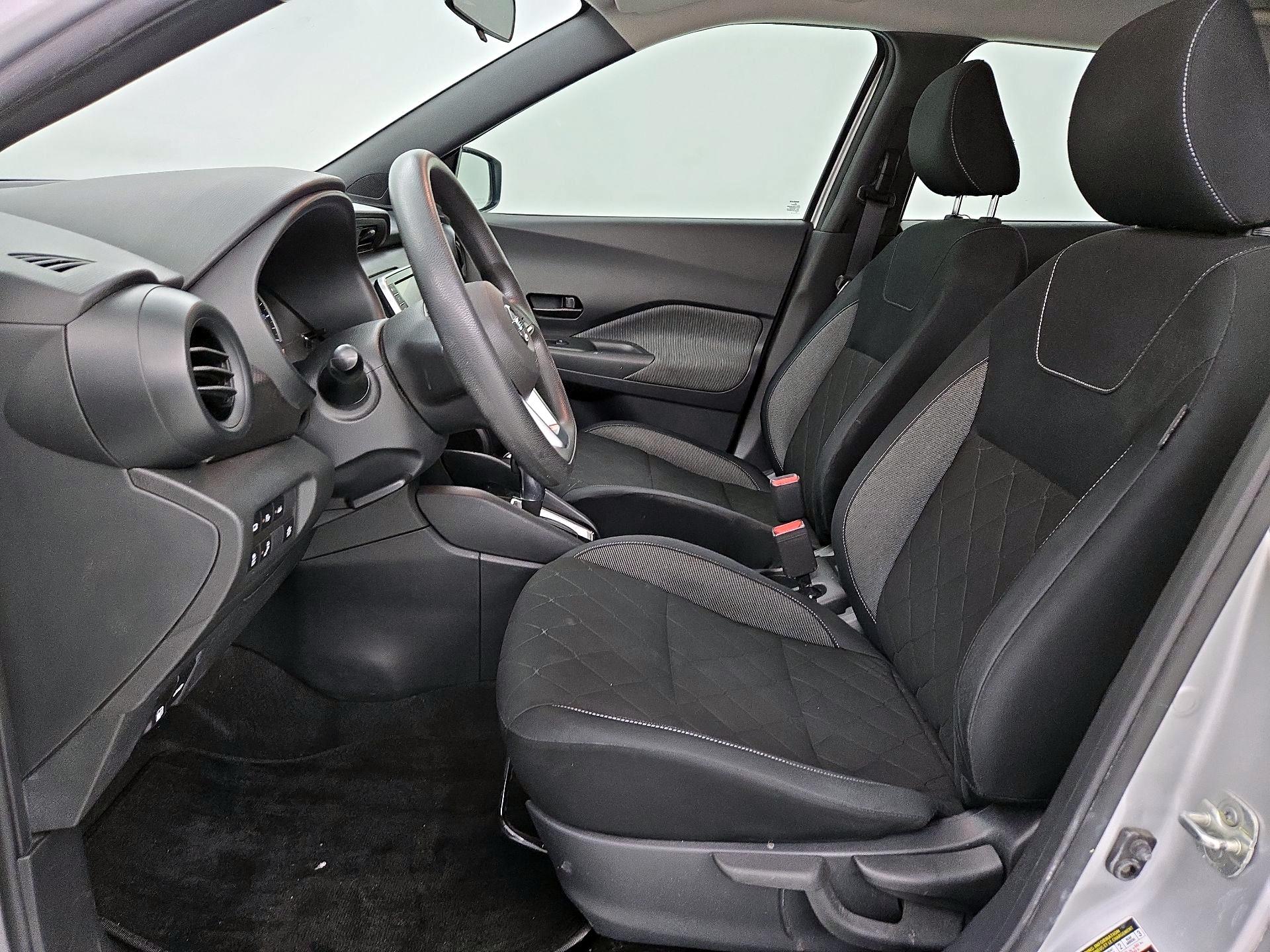 Thumbnail: 2020 Nissan Kicks - 11