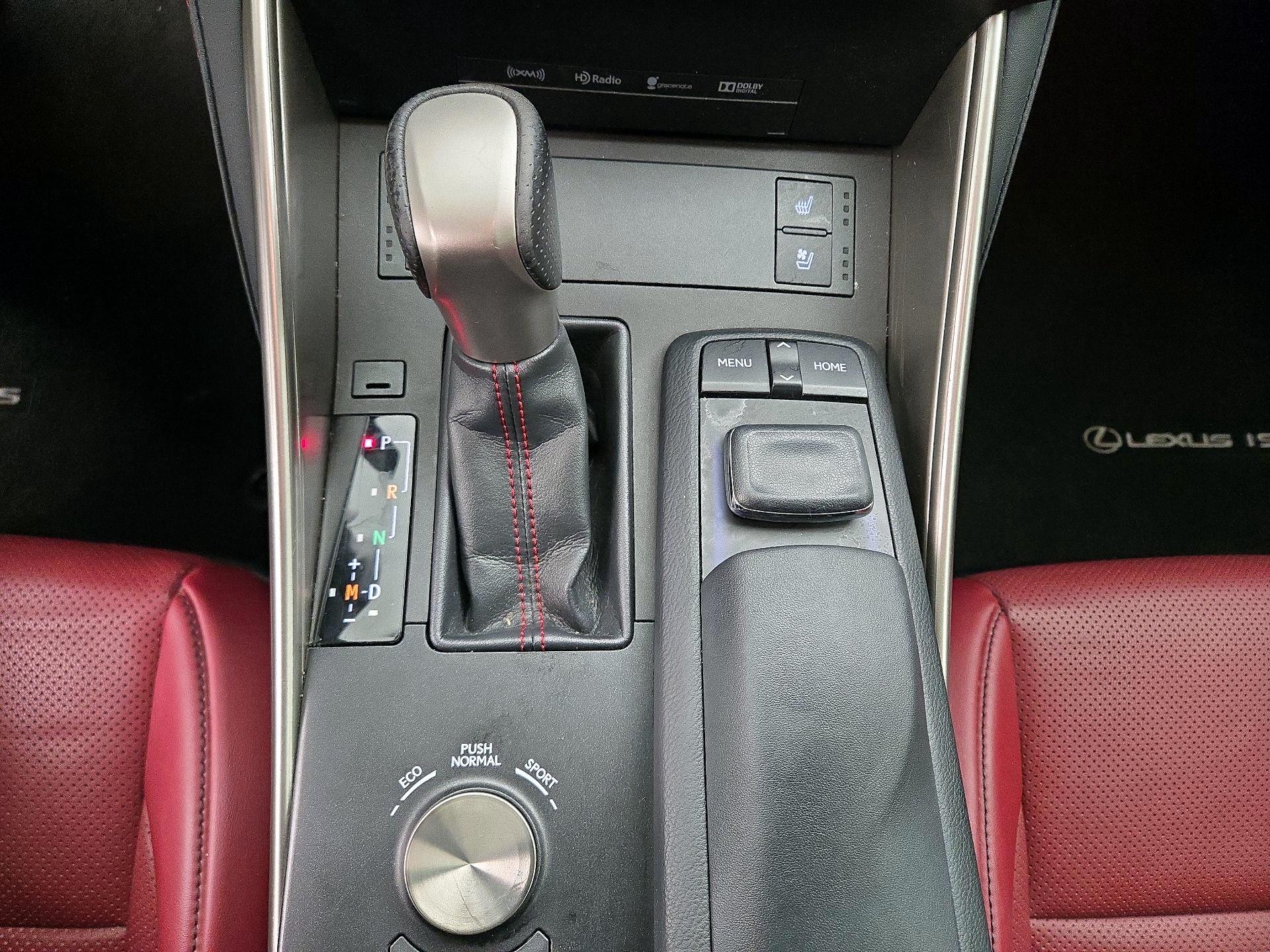 Thumbnail: 2016 Lexus IS - 18