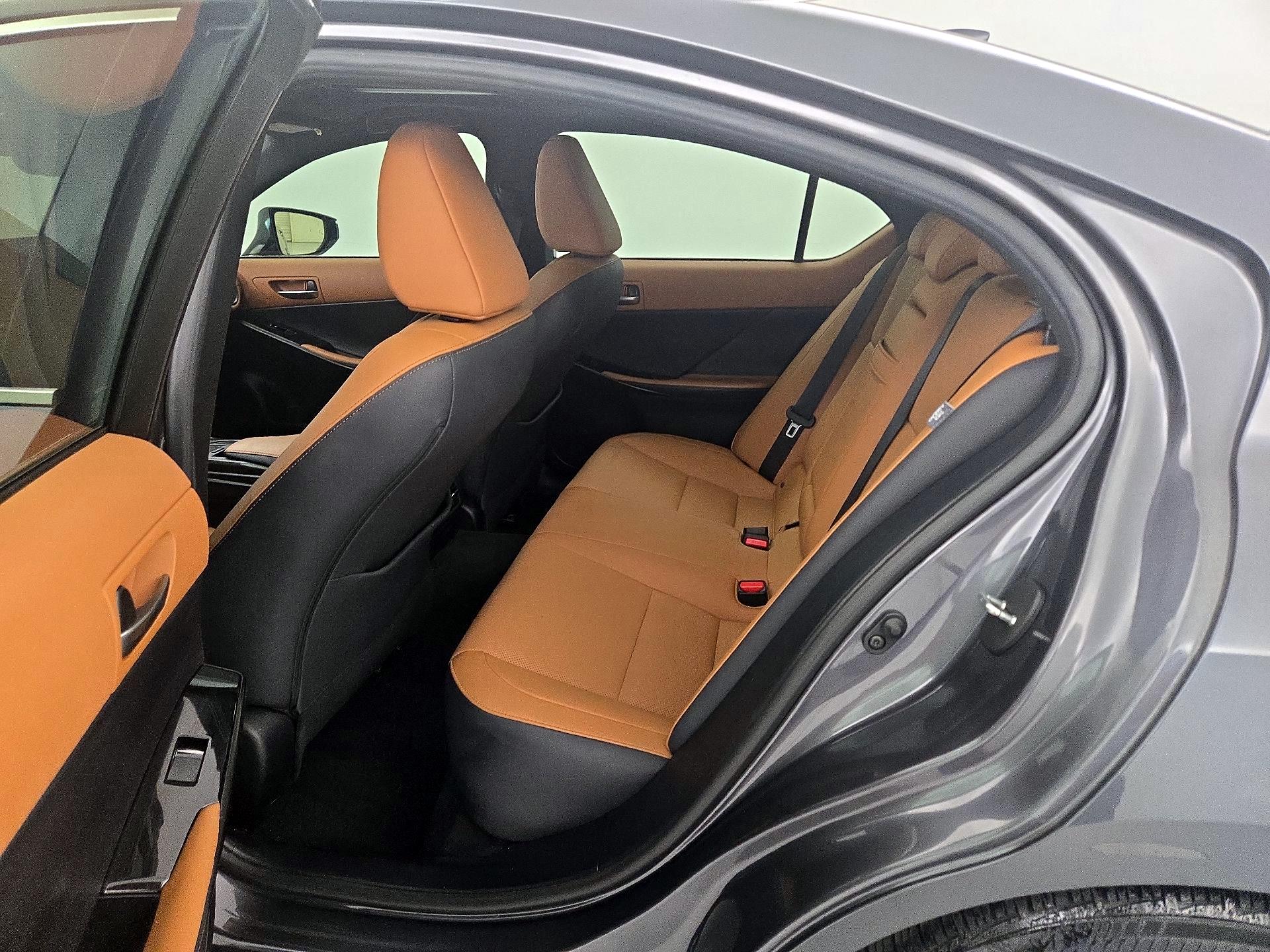 Thumbnail: 2023 Lexus IS - 20