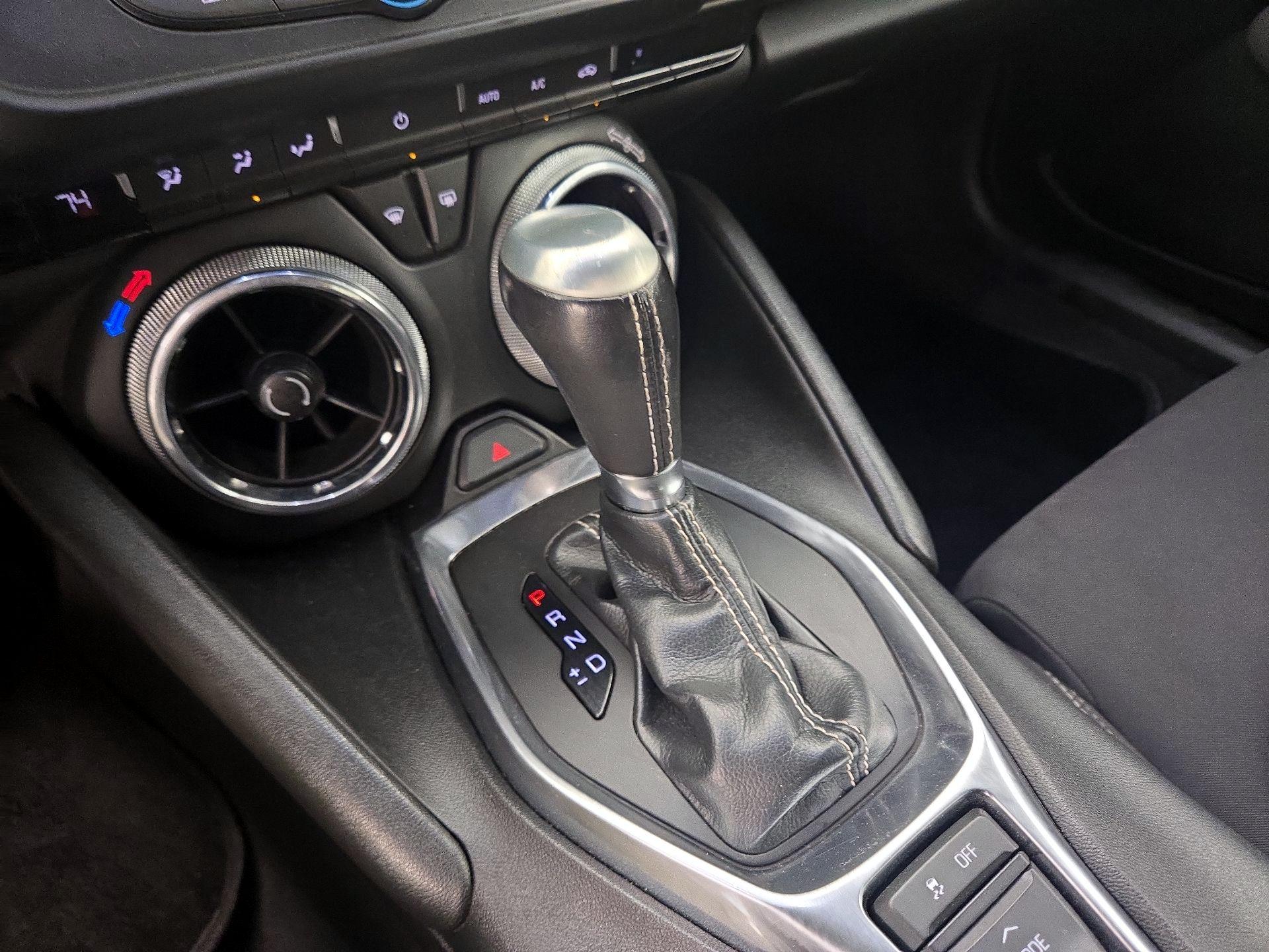 Thumbnail: 2020 Chevrolet Camaro - 16