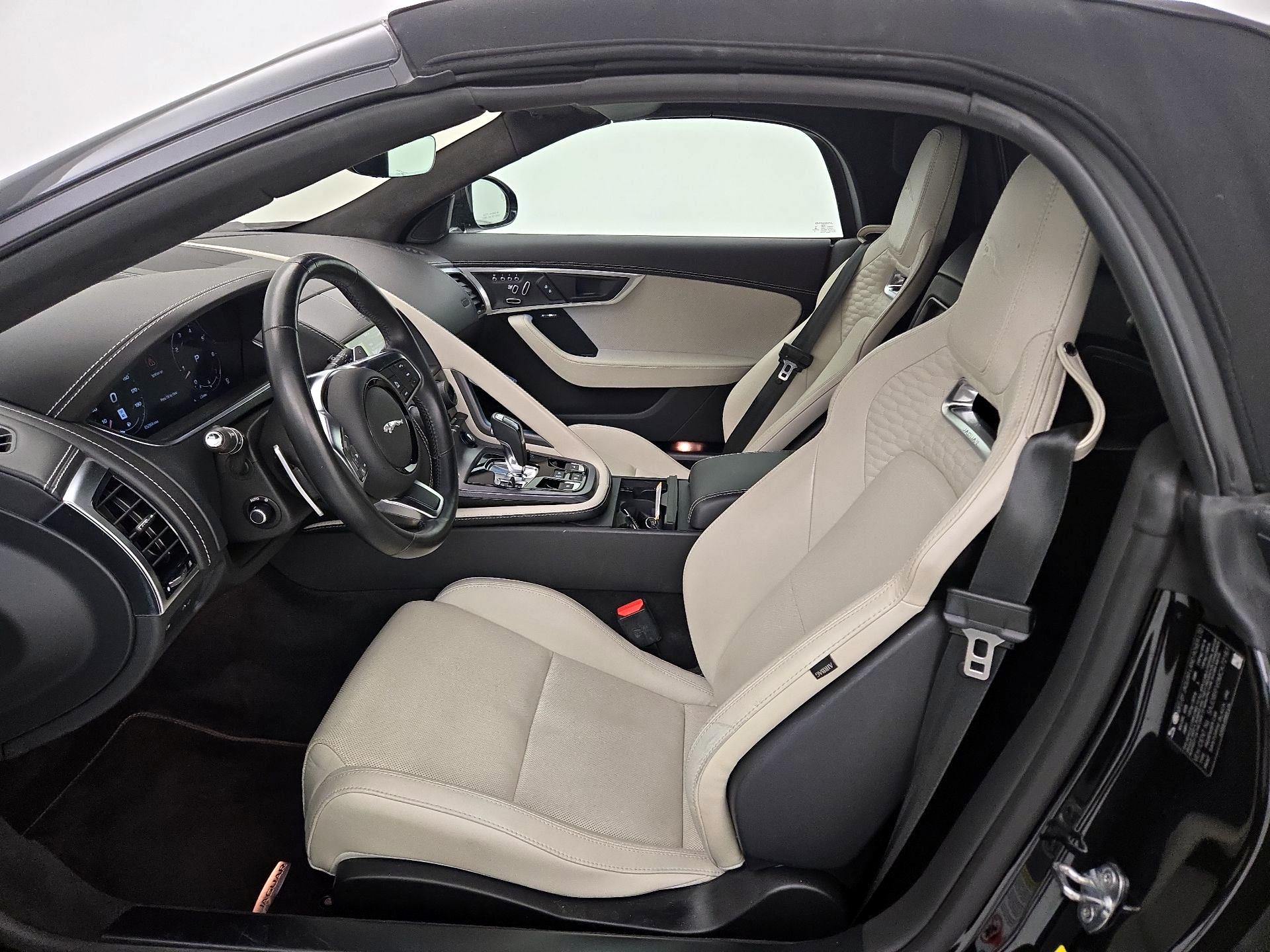 Thumbnail: 2021 Jaguar F-Type - 11