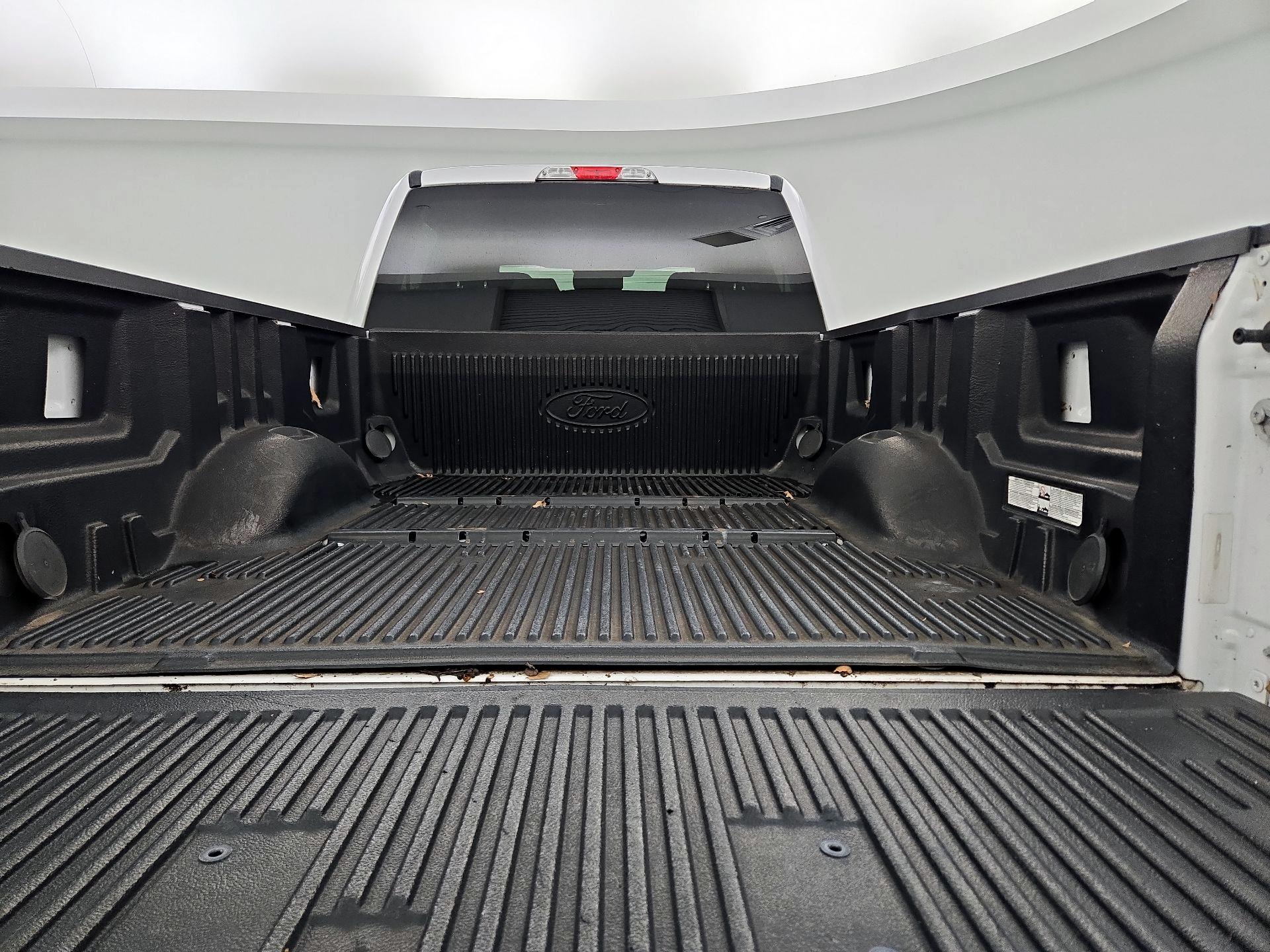 Thumbnail: 2019 Ford F-250 - 20