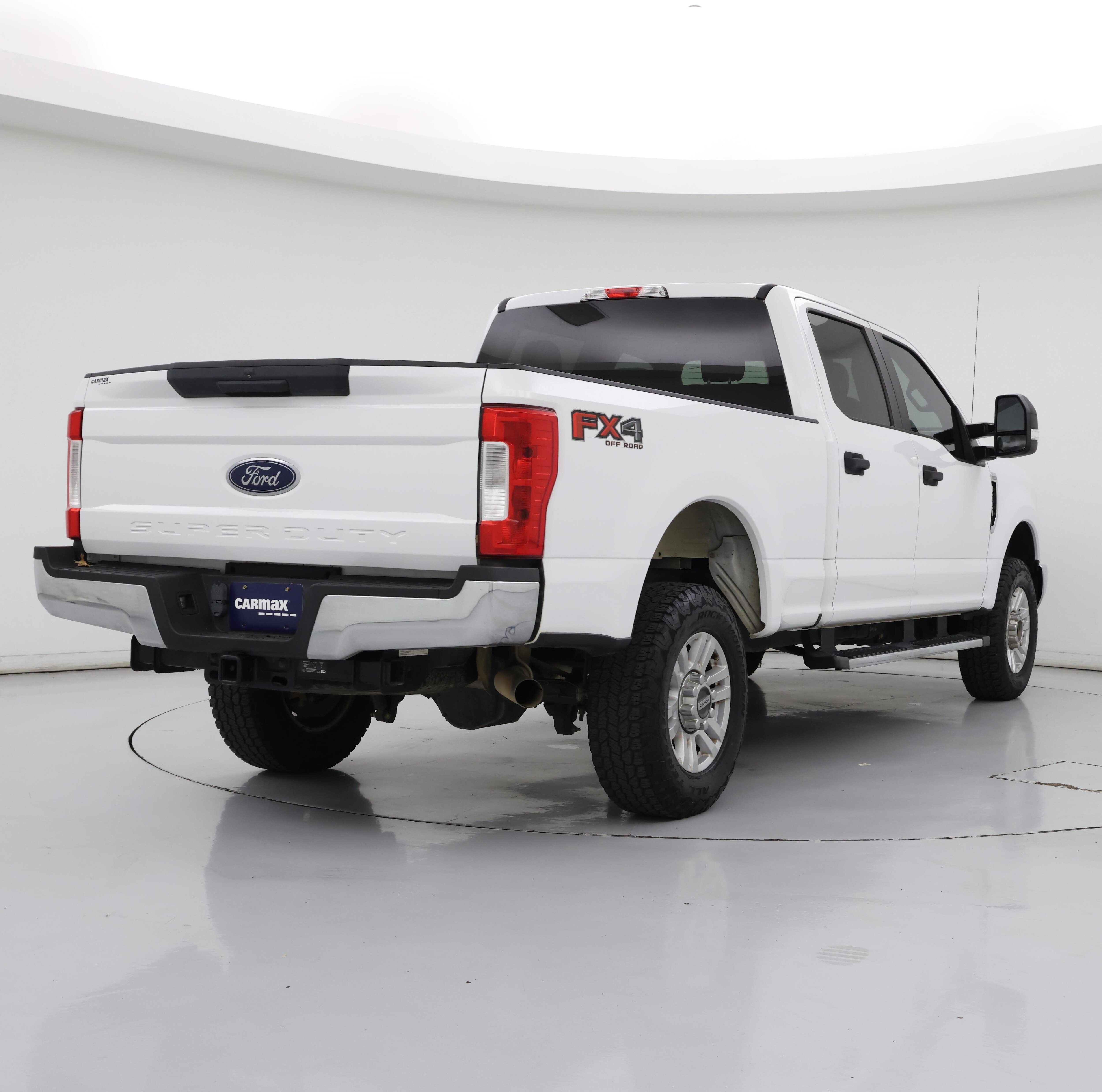 Thumbnail: 2019 Ford F-250 - 8