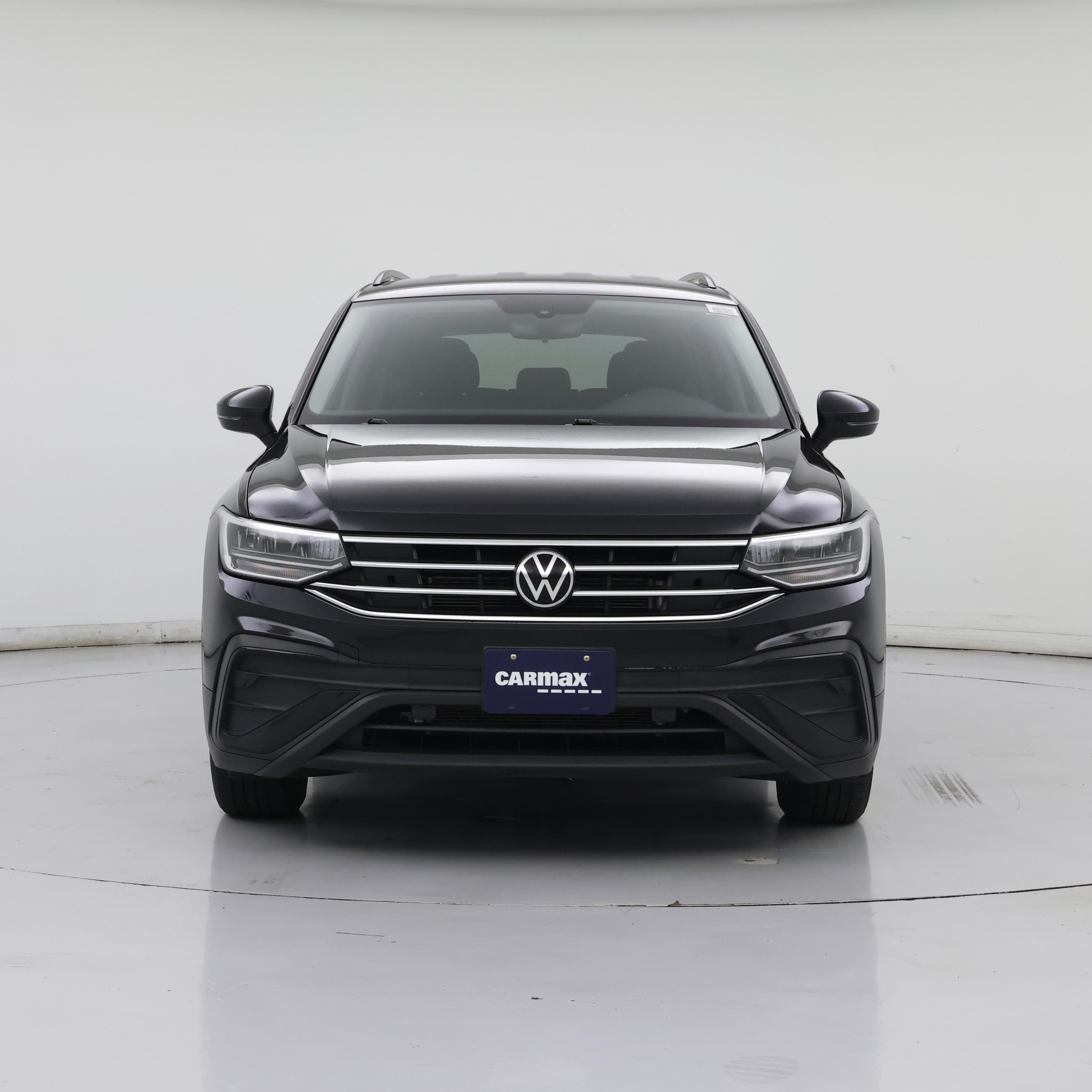 Thumbnail: 2023 Volkswagen Tiguan - 5