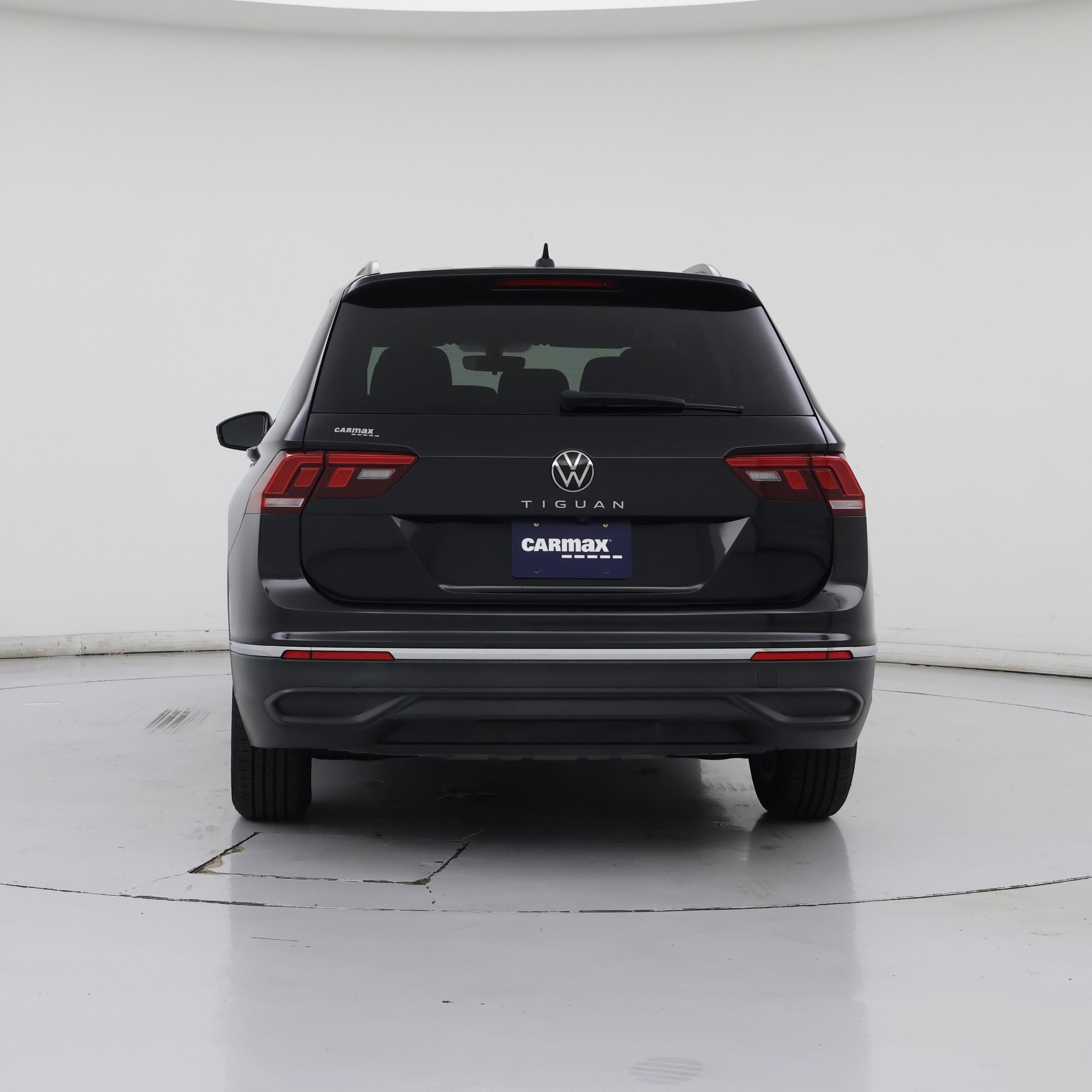 Thumbnail: 2023 Volkswagen Tiguan - 6