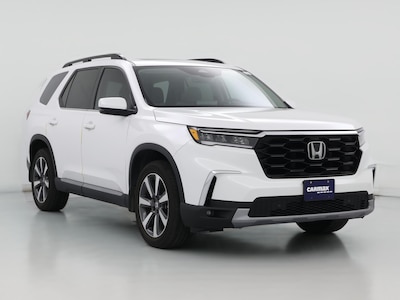White 2025 Honda Pilot Touring