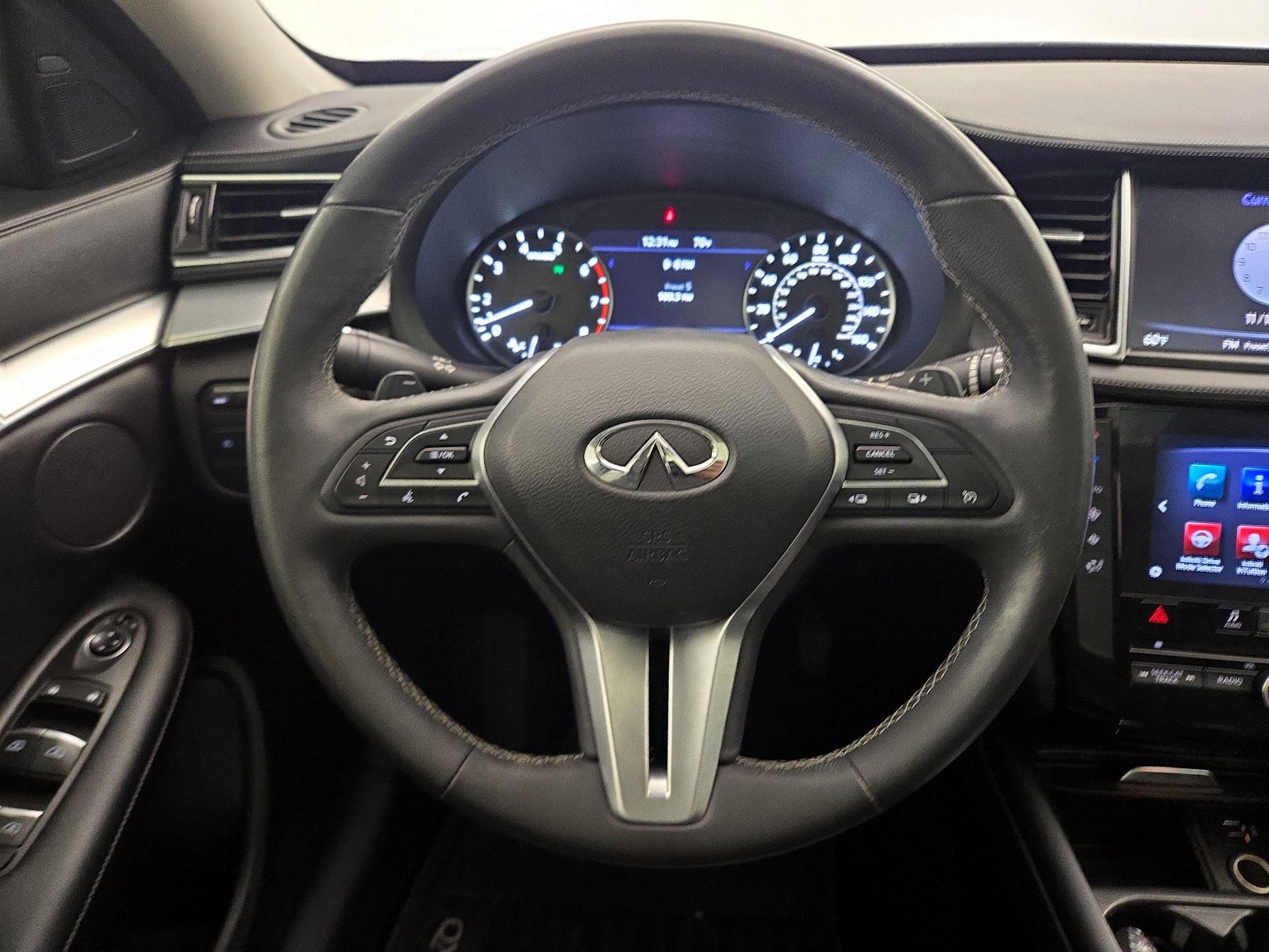 Thumbnail: 2019 INFINITI QX50 - 10