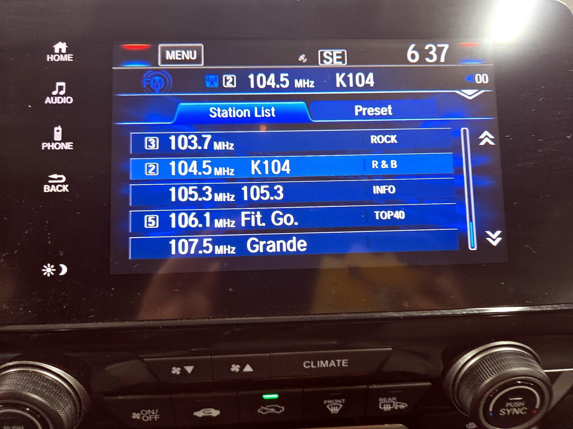 Thumbnail: 2018 Honda CR-V - 14