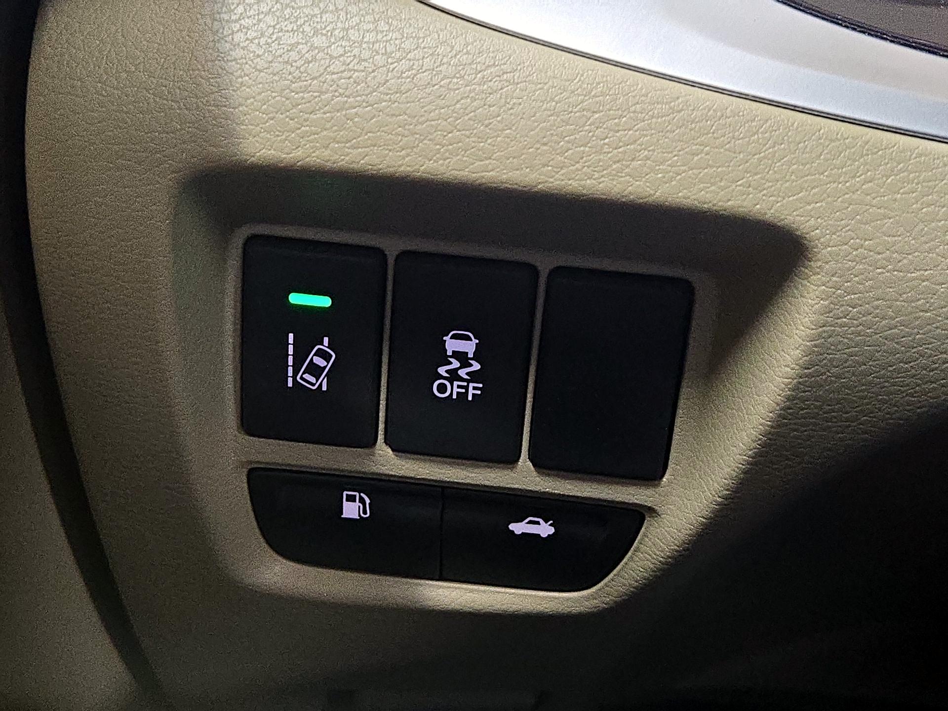 Thumbnail: 2016 Acura TLX - 13