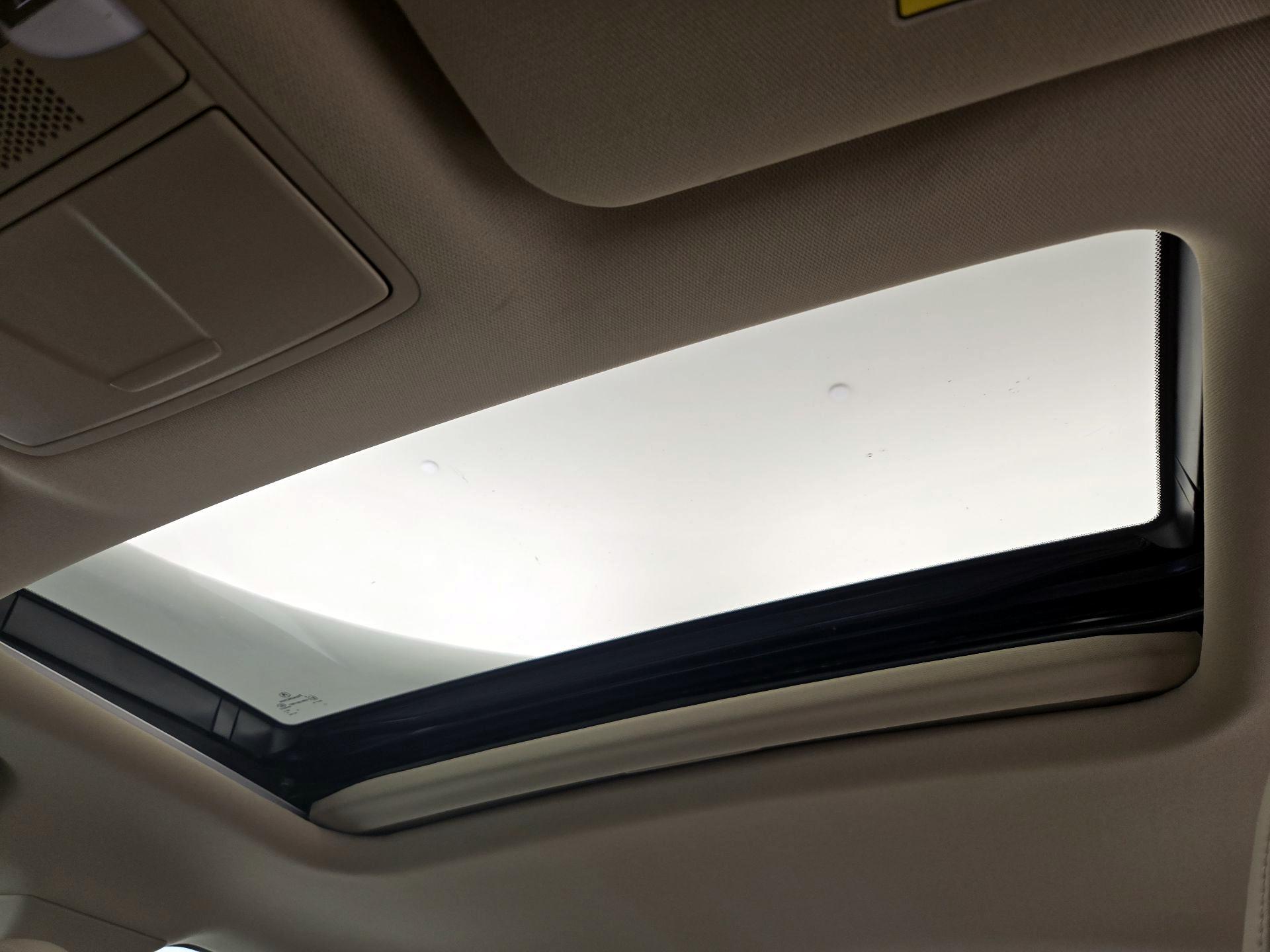 Thumbnail: 2016 Acura TLX - 20