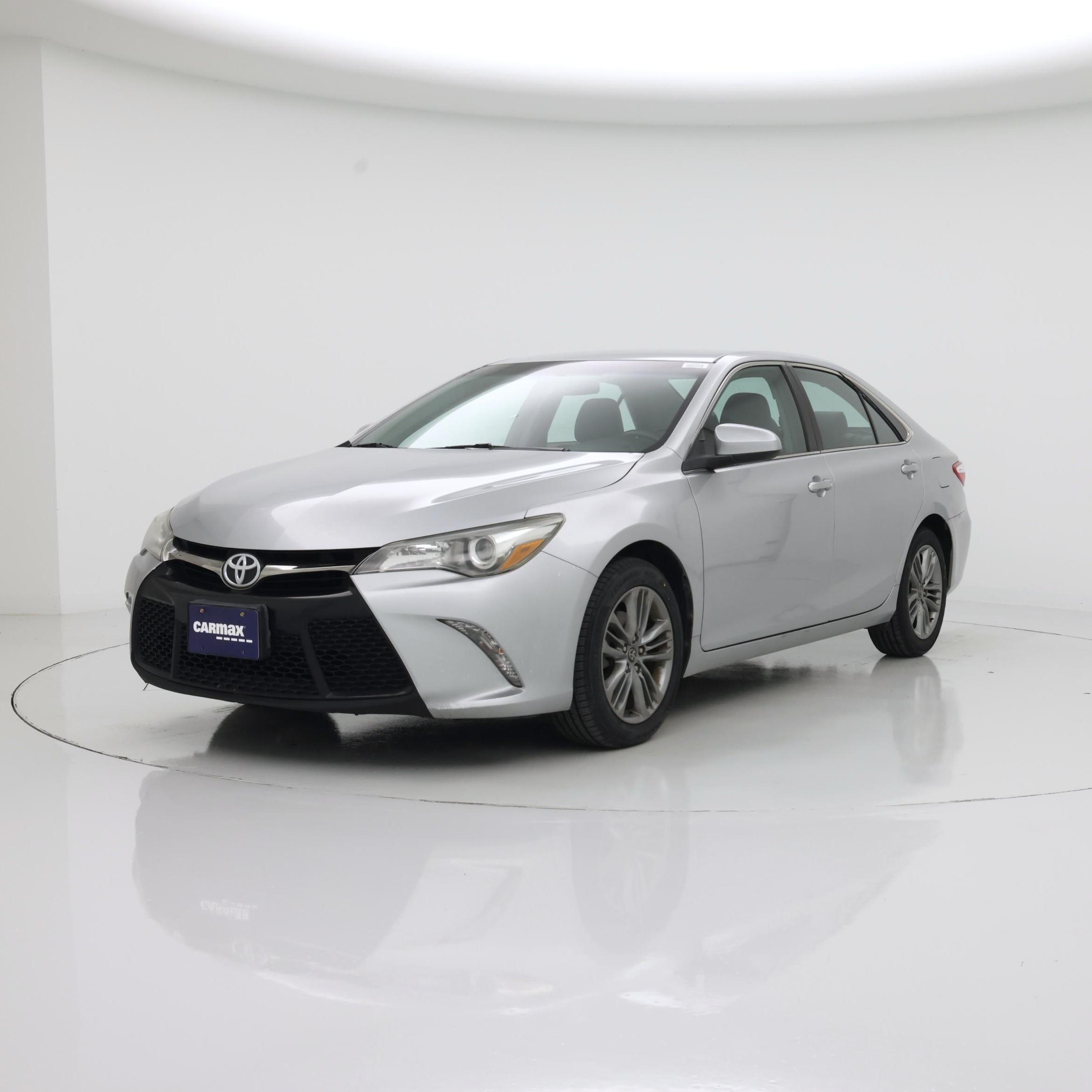 Thumbnail: 2016 Toyota Camry - 4