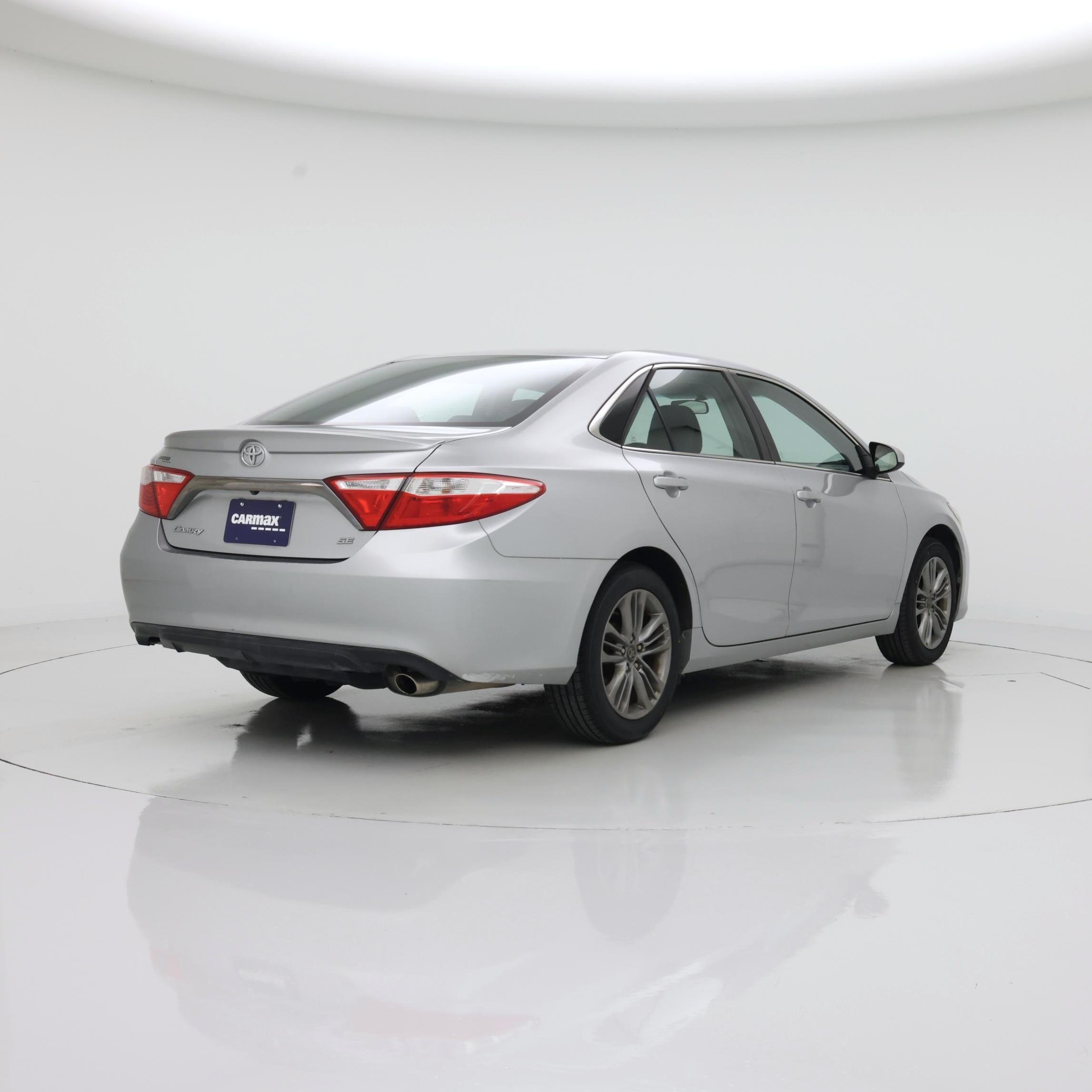 Thumbnail: 2016 Toyota Camry - 8