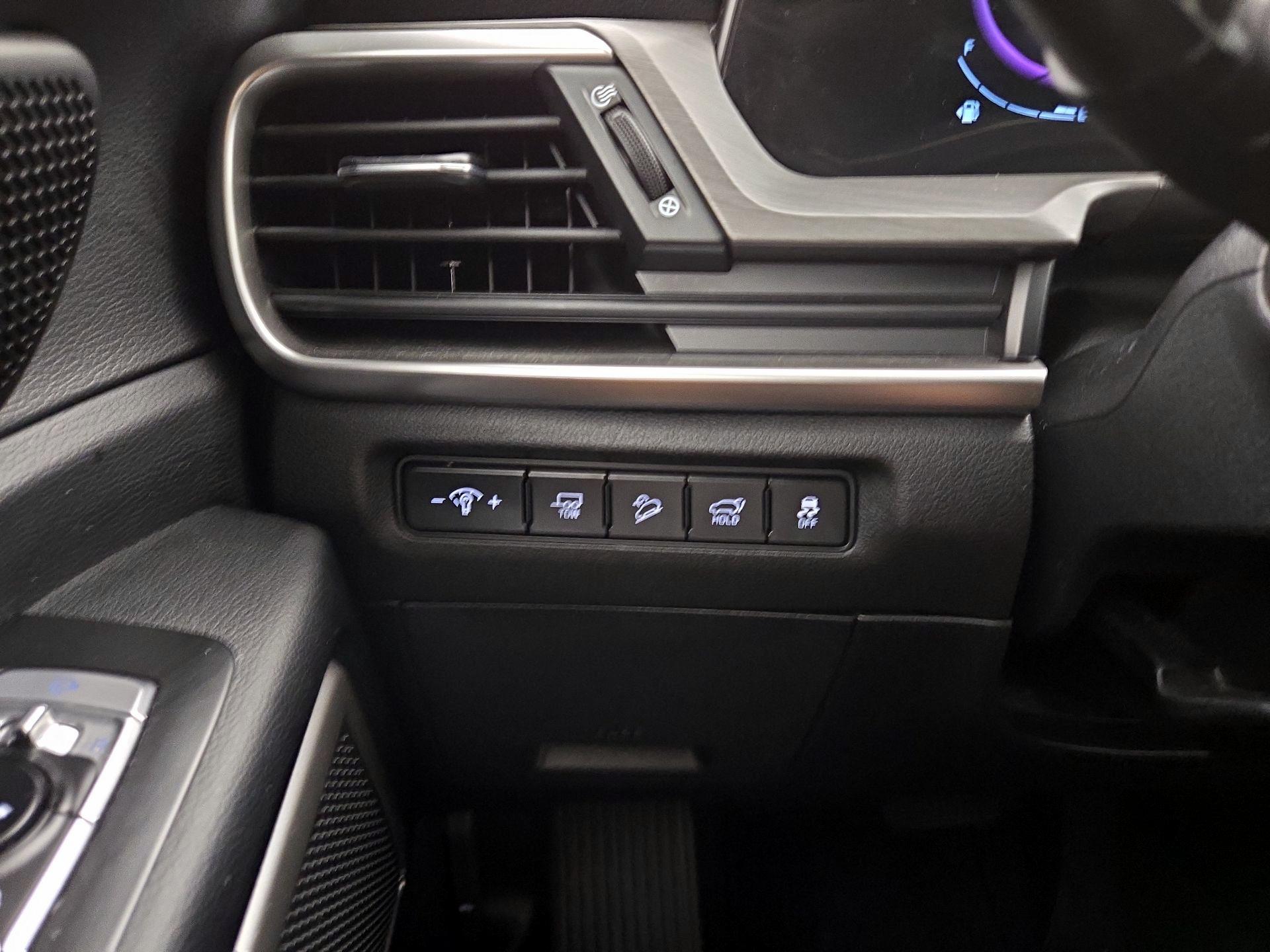 Thumbnail: 2023 Kia Telluride - 13