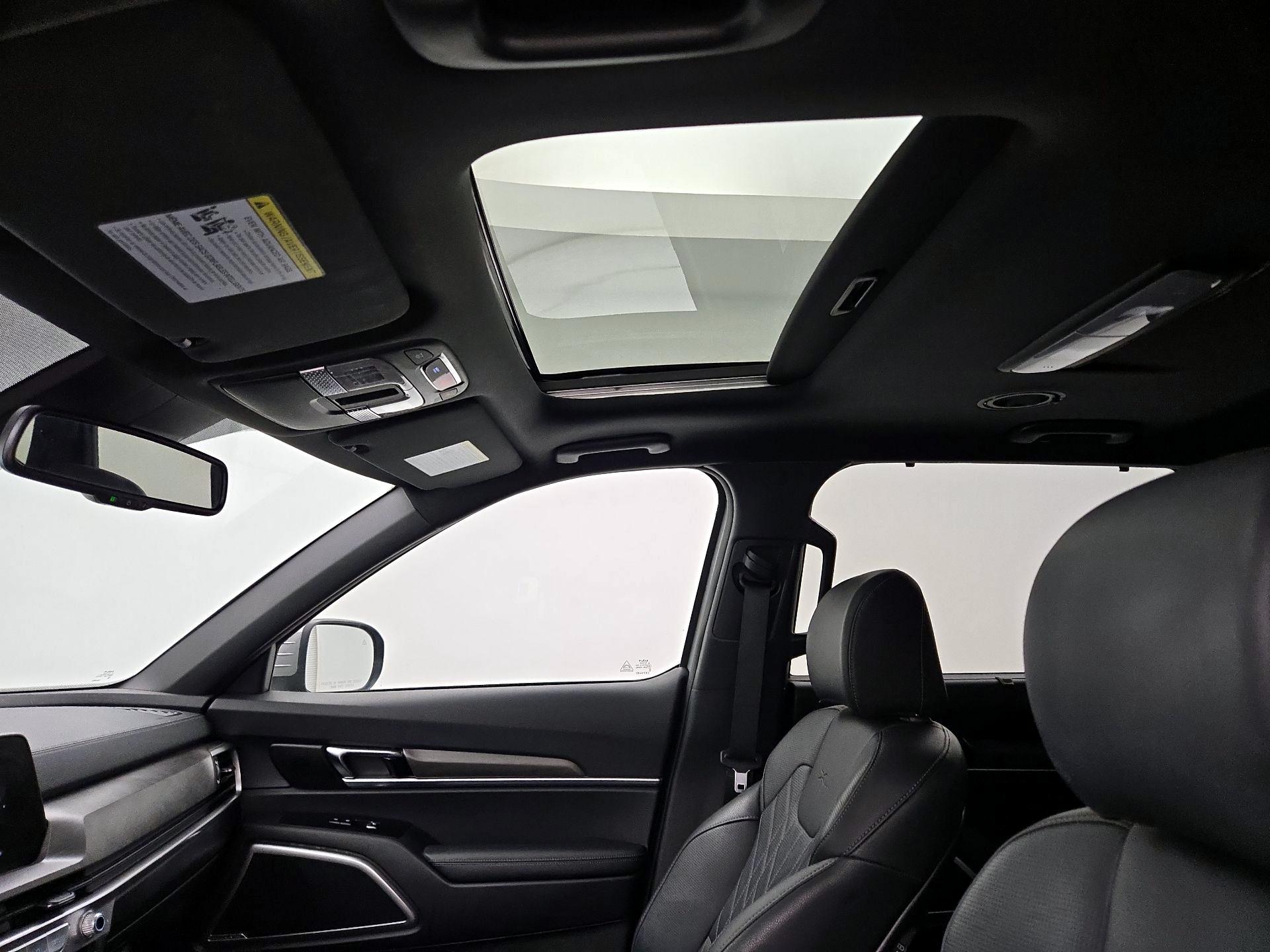 Thumbnail: 2023 Kia Telluride - 20