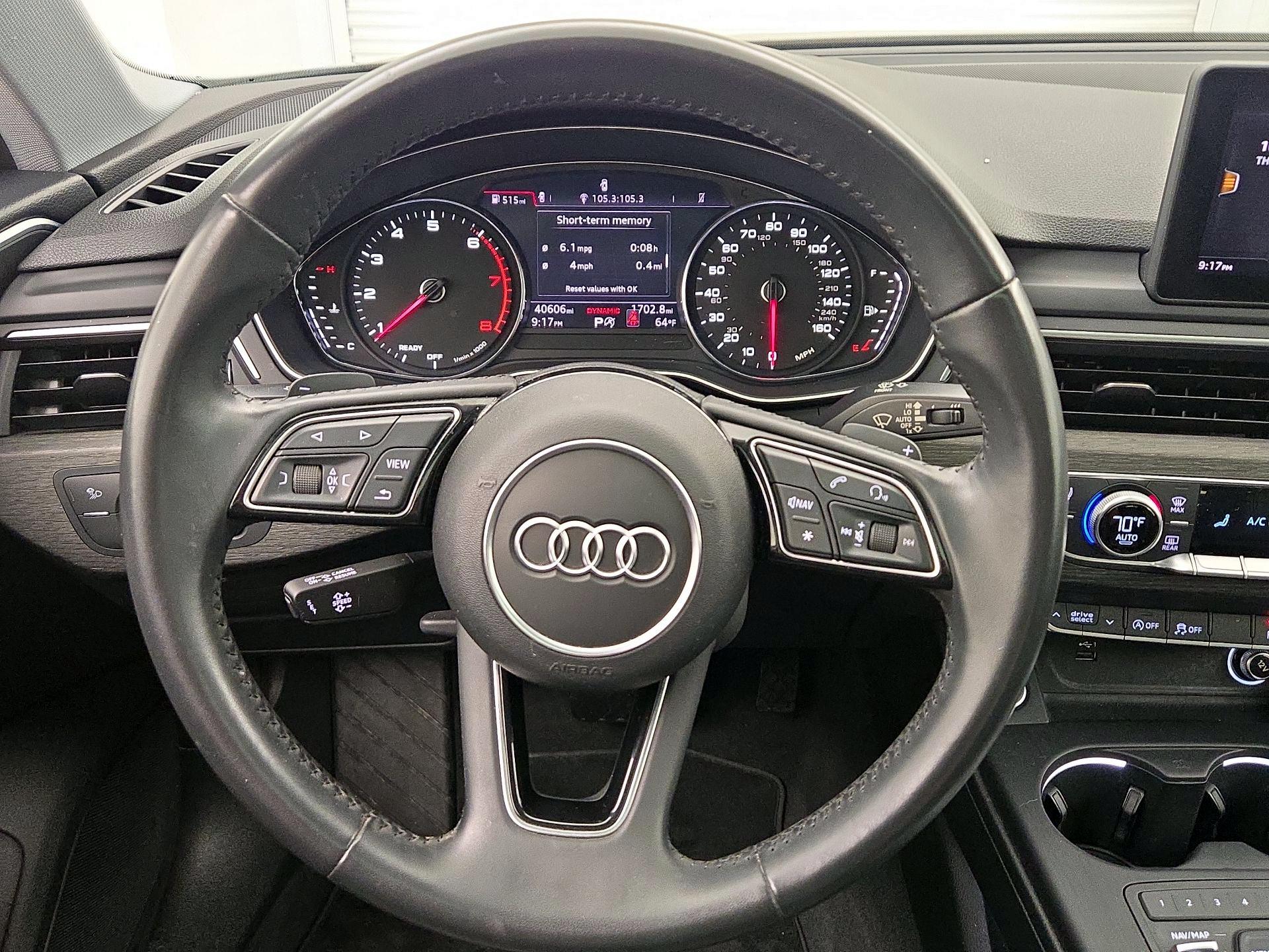 Thumbnail: 2019 Audi A4 - 10