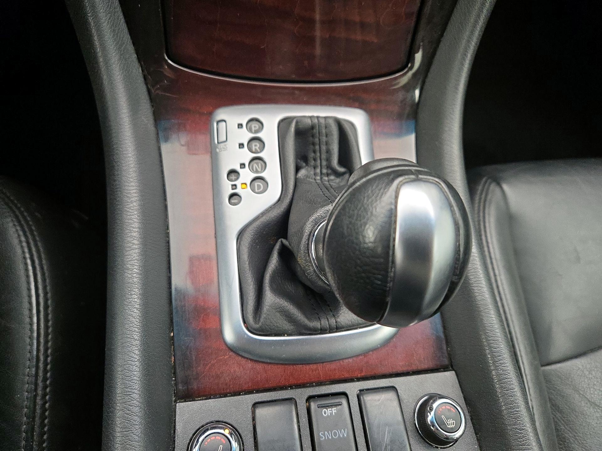 Thumbnail: 2017 INFINITI QX50 - 17